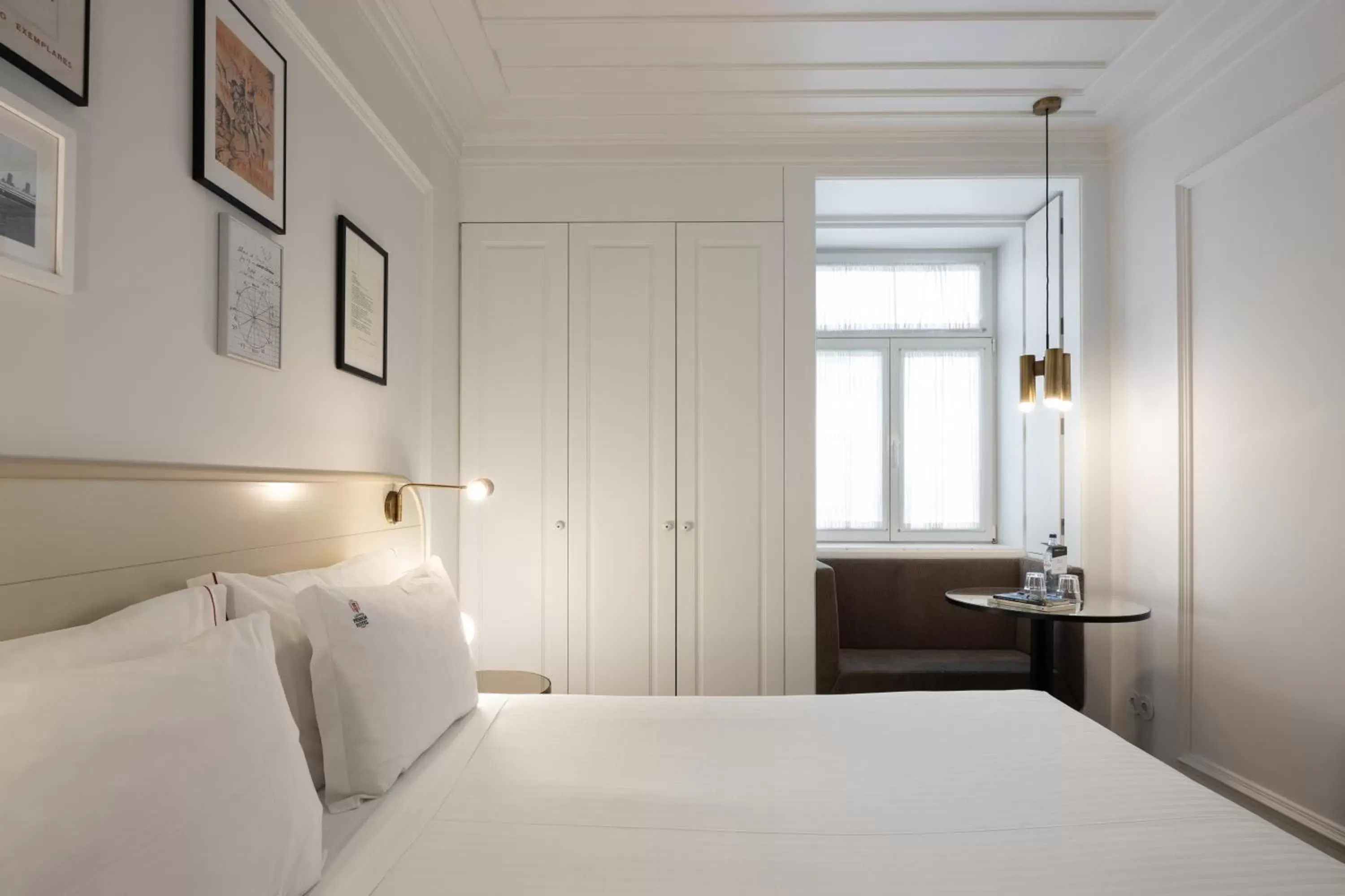 Area and facilities, Bed in Lisboa Pessoa Hotel