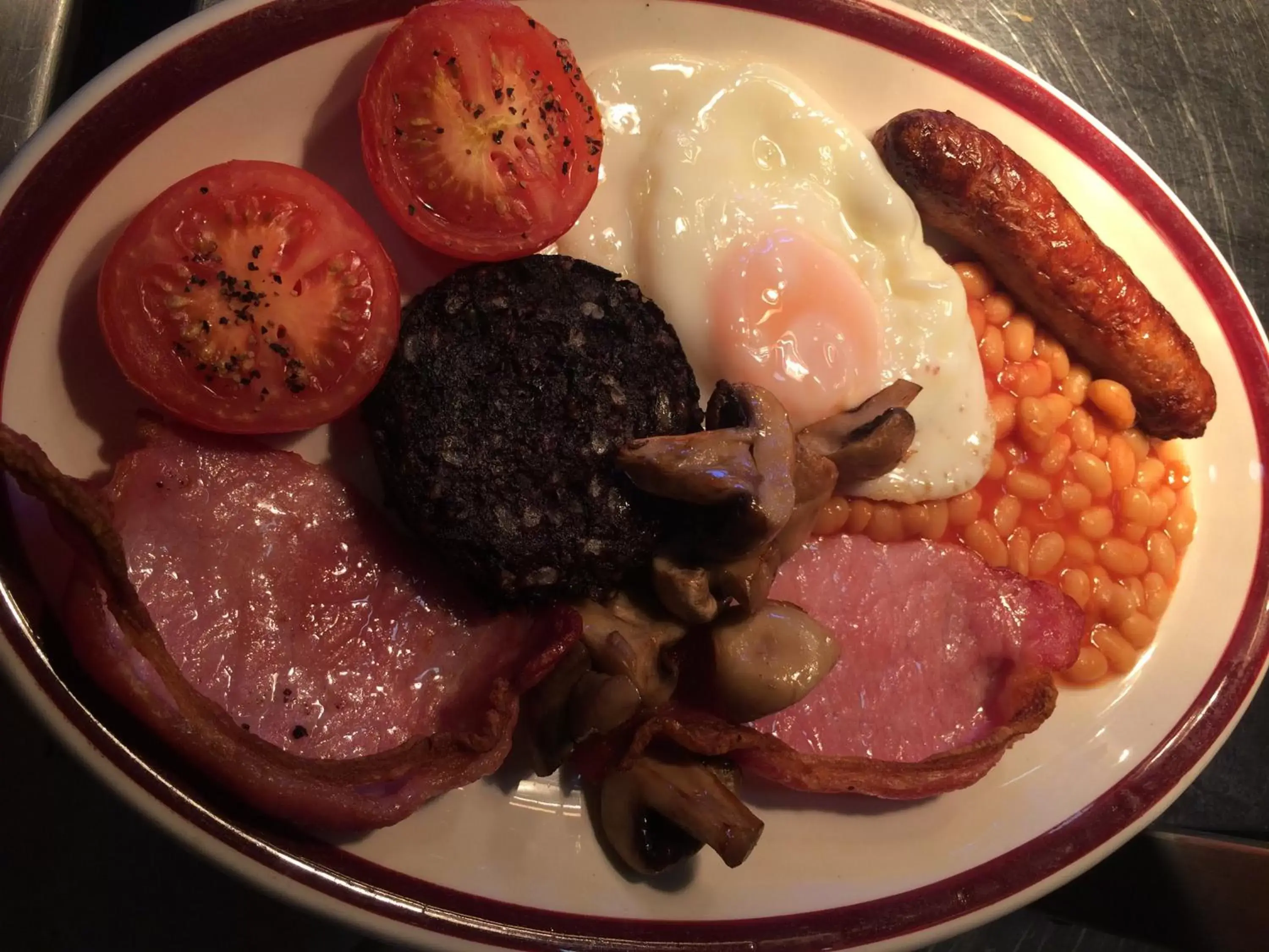 Breakfast, Food in The Chetwynde Hotel