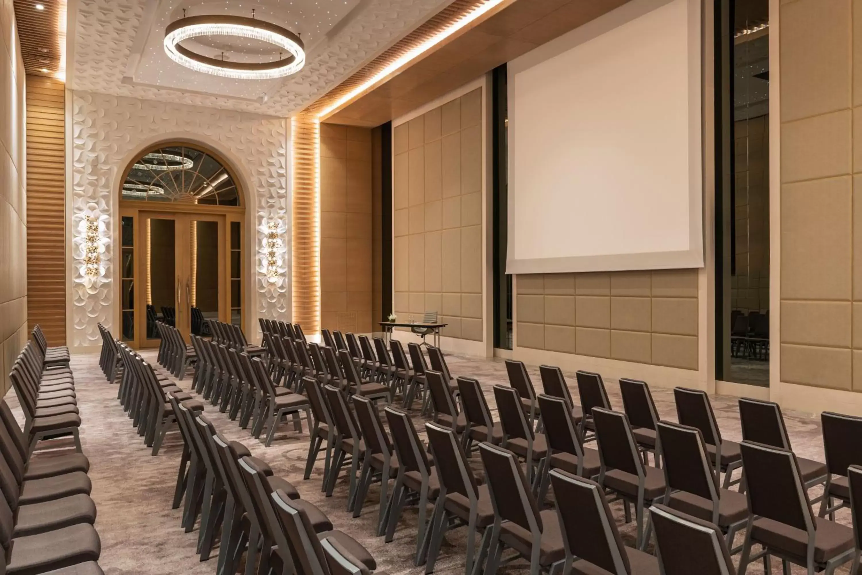 Meeting/conference room in Le Royal Méridien Doha