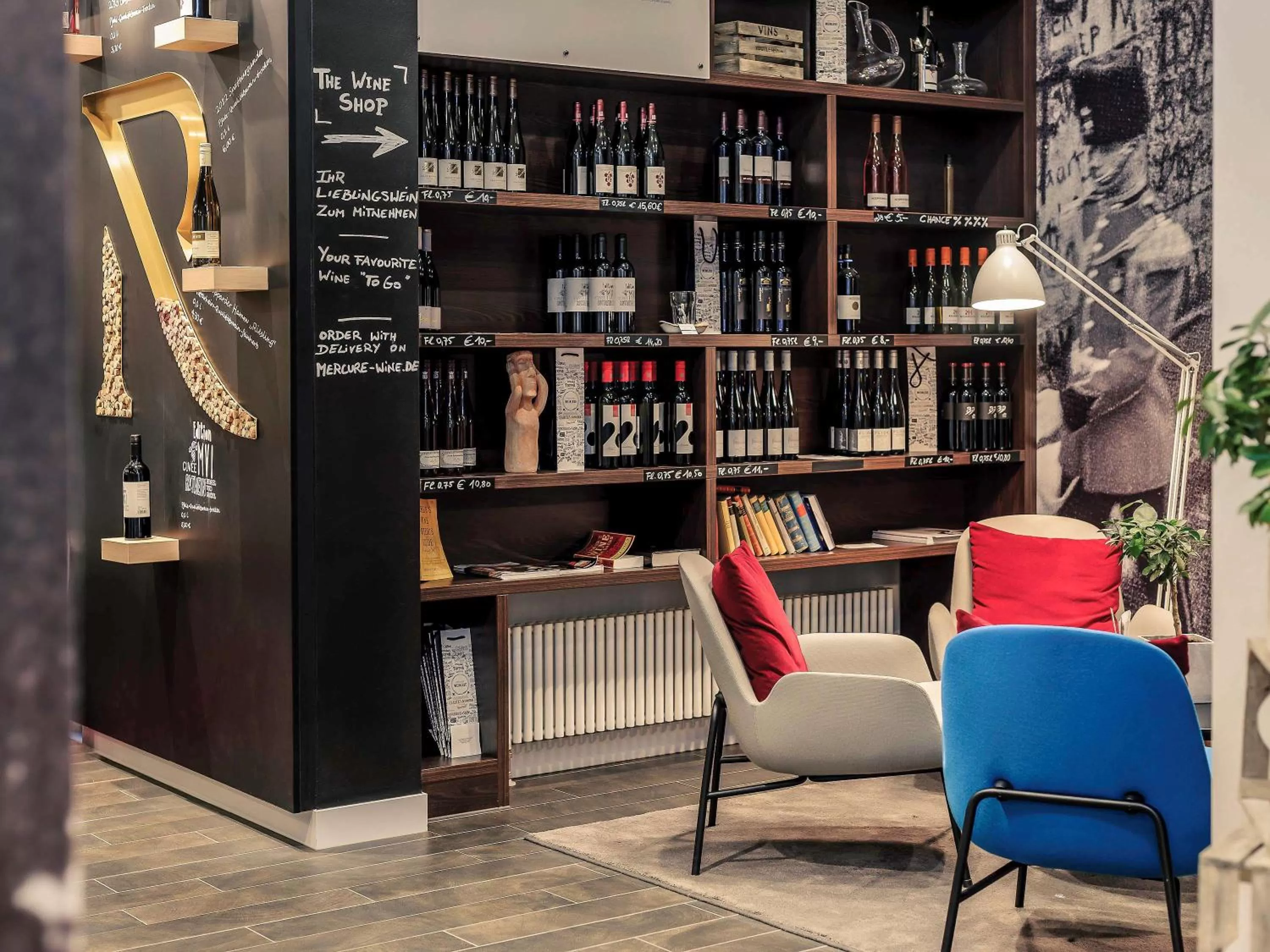 Lounge or bar in Mercure Hotel & Residenz Berlin Checkpoint Charlie