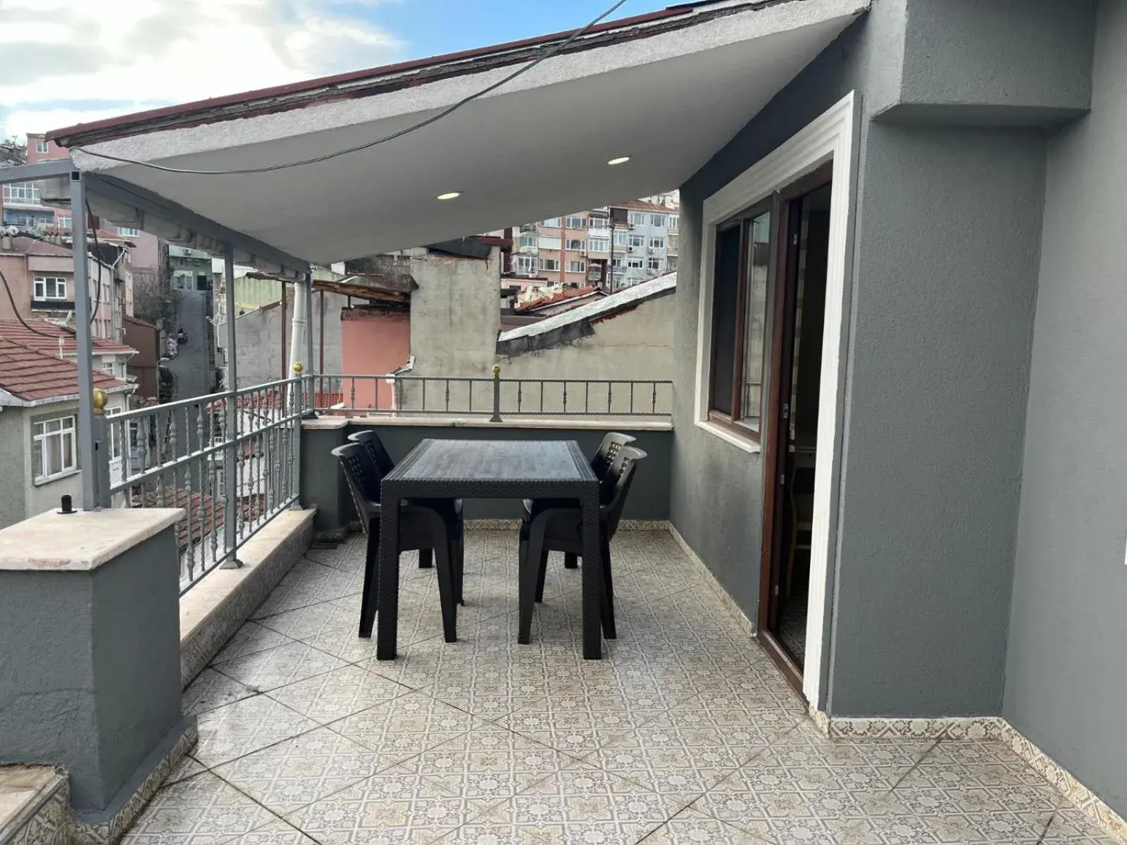Property building, Balcony/Terrace in Elite Marmara Bosphorus Suites Istanbul