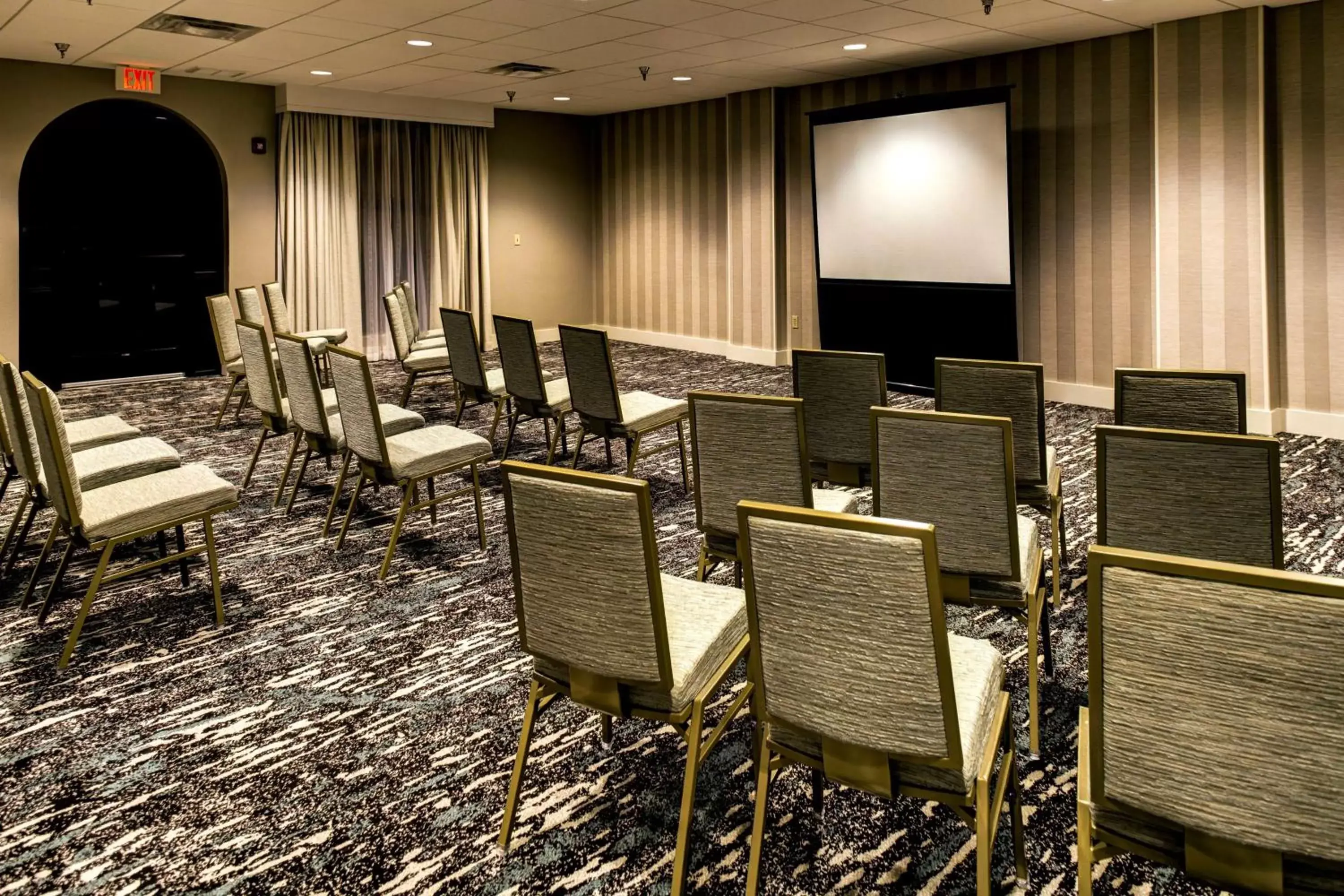 Meeting/conference room in Embassy Suites Williamsburg