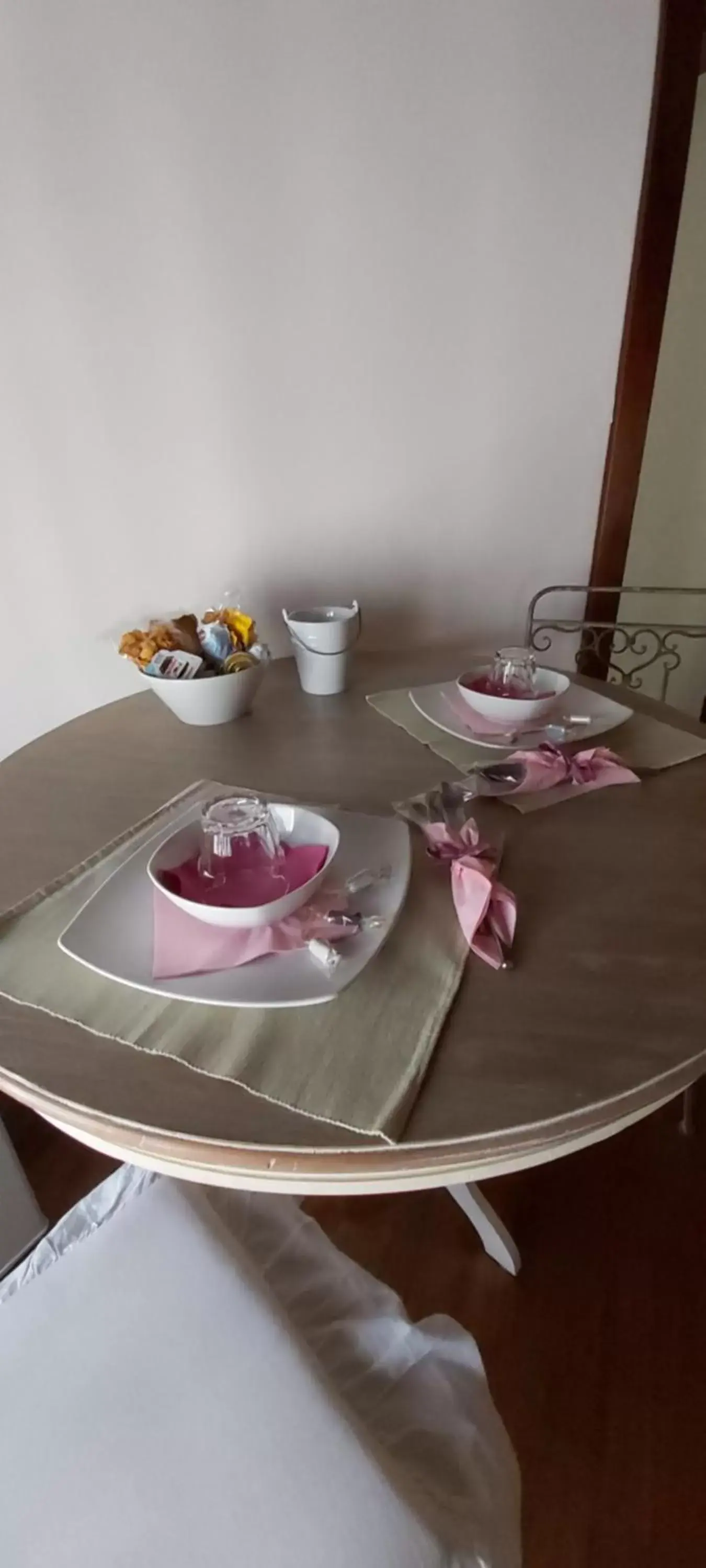 Dining Area in B&B Casa del Teatro