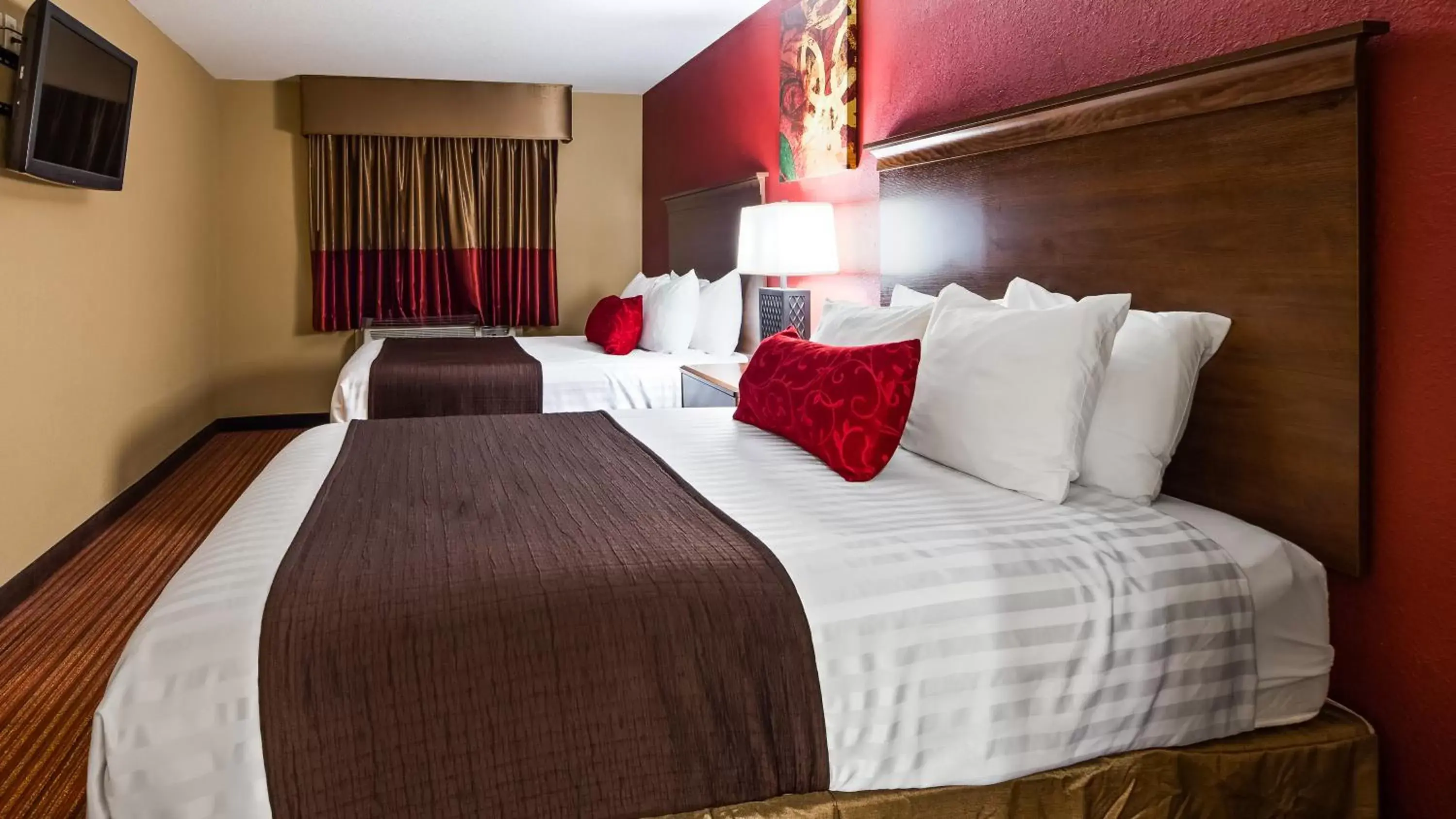 Bedroom, Bed in Best Western Plus Fiesta Inn
