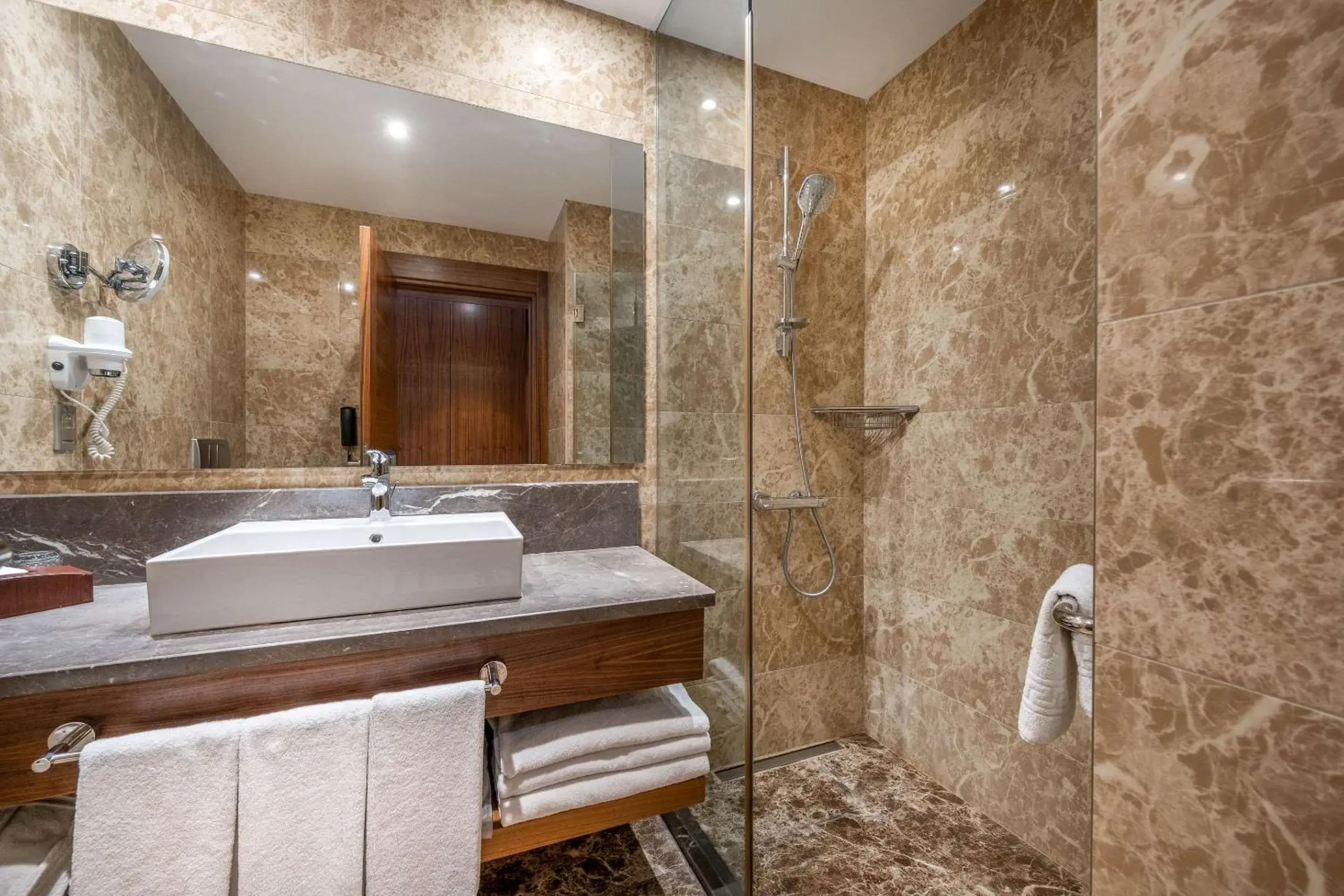 Bathroom in Clarion Hotel Istanbul Mahmutbey