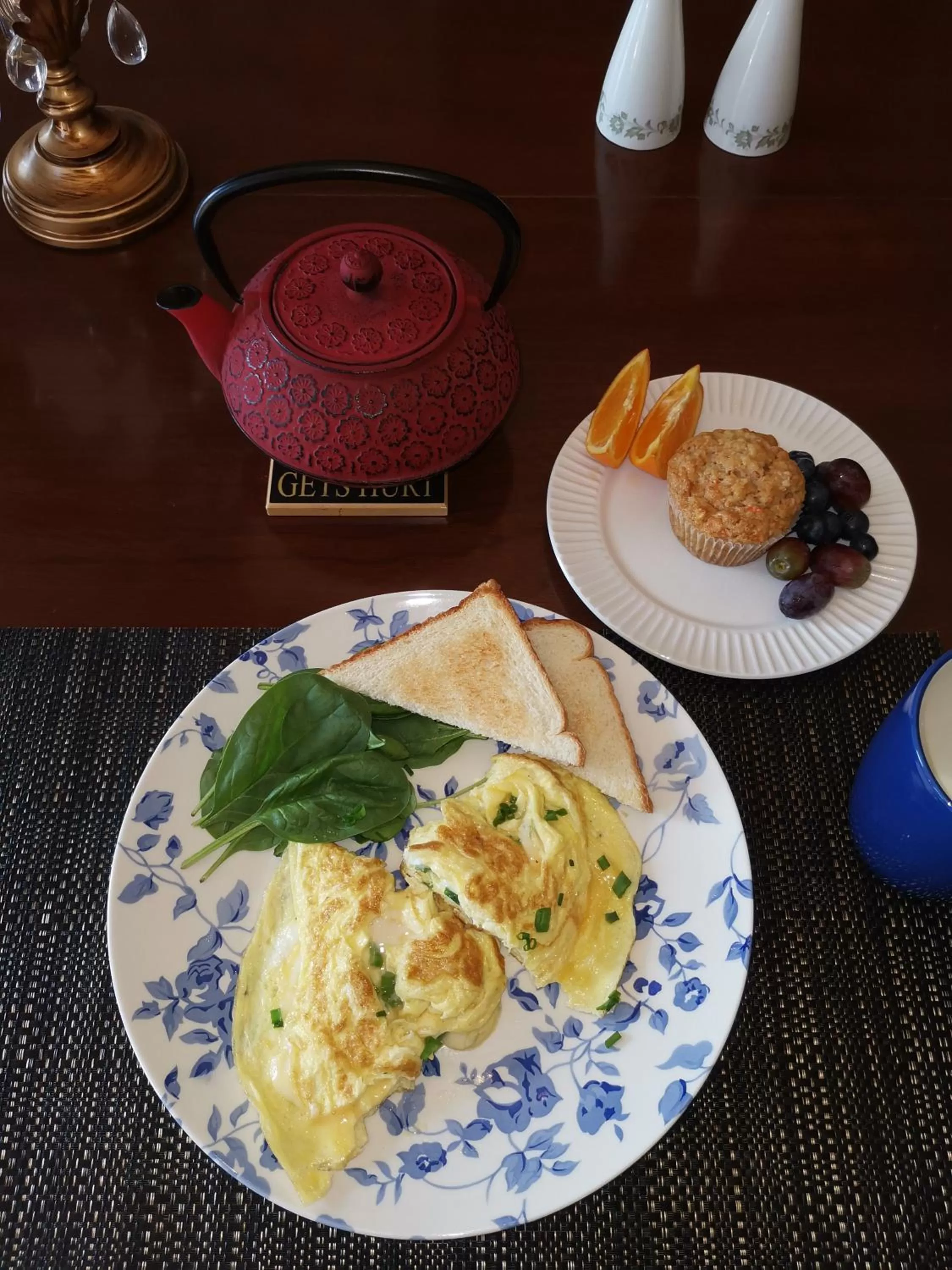 Food and drinks in By The River B&B