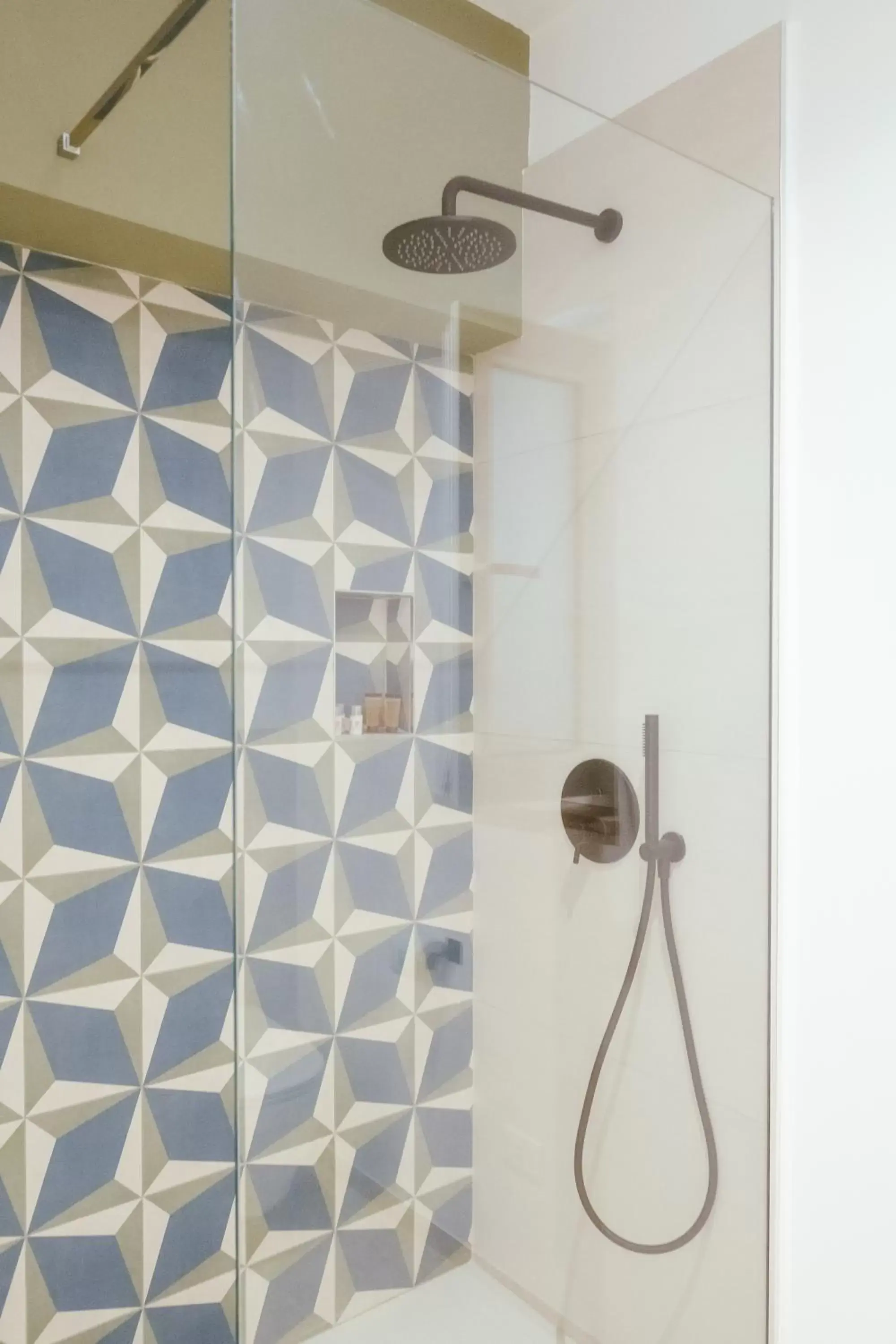 Shower, Bathroom in Iconica Luxury Suites