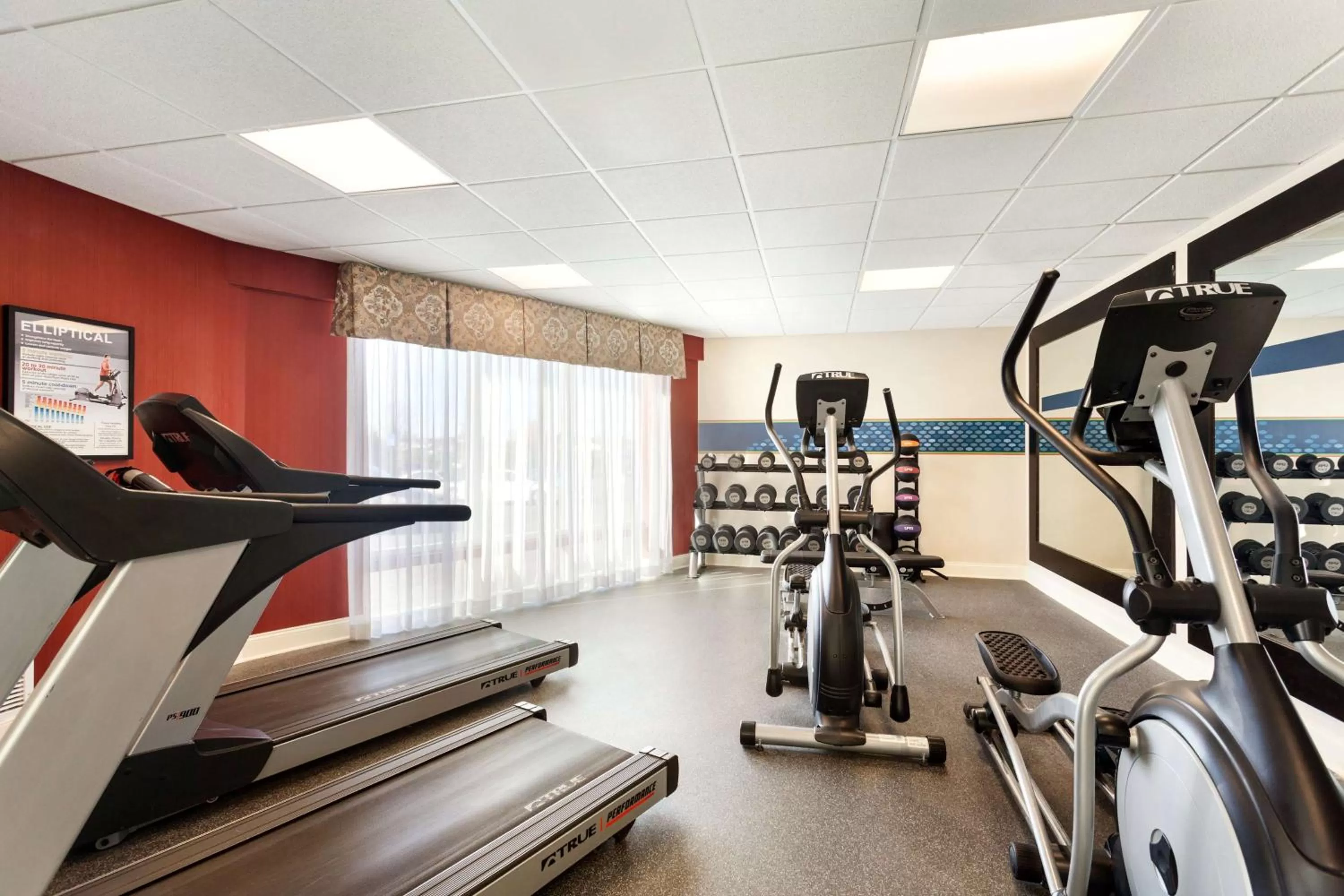 Fitness centre/facilities in Hampton Inn Watertown