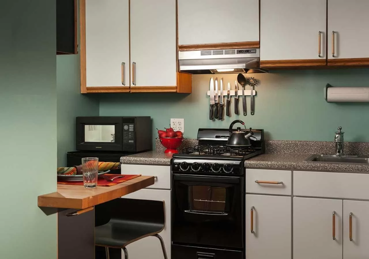 Kitchen or kitchenette in The Provincetown Hotel at Gabriel's