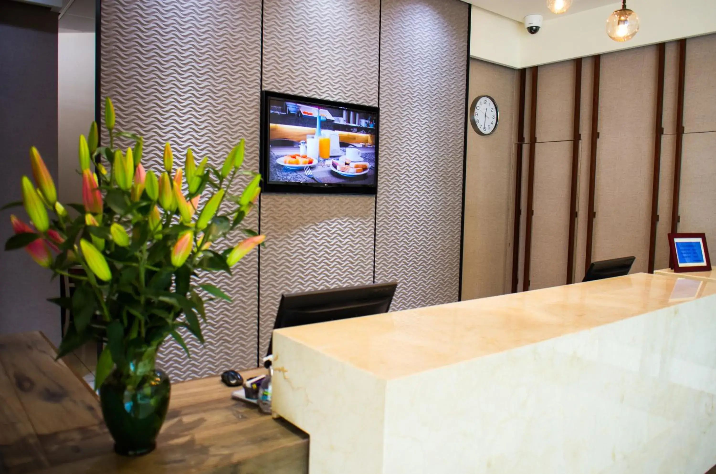 Lobby or reception, TV/Entertainment Center in Hotel Expo Abastos