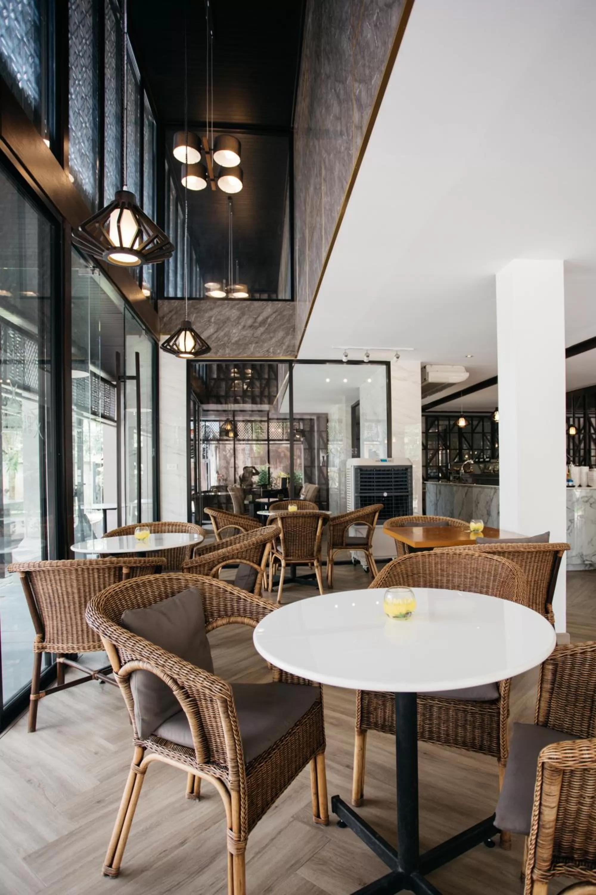 Restaurant/places to eat in Diamond Park Inn Chiangrai & Resort