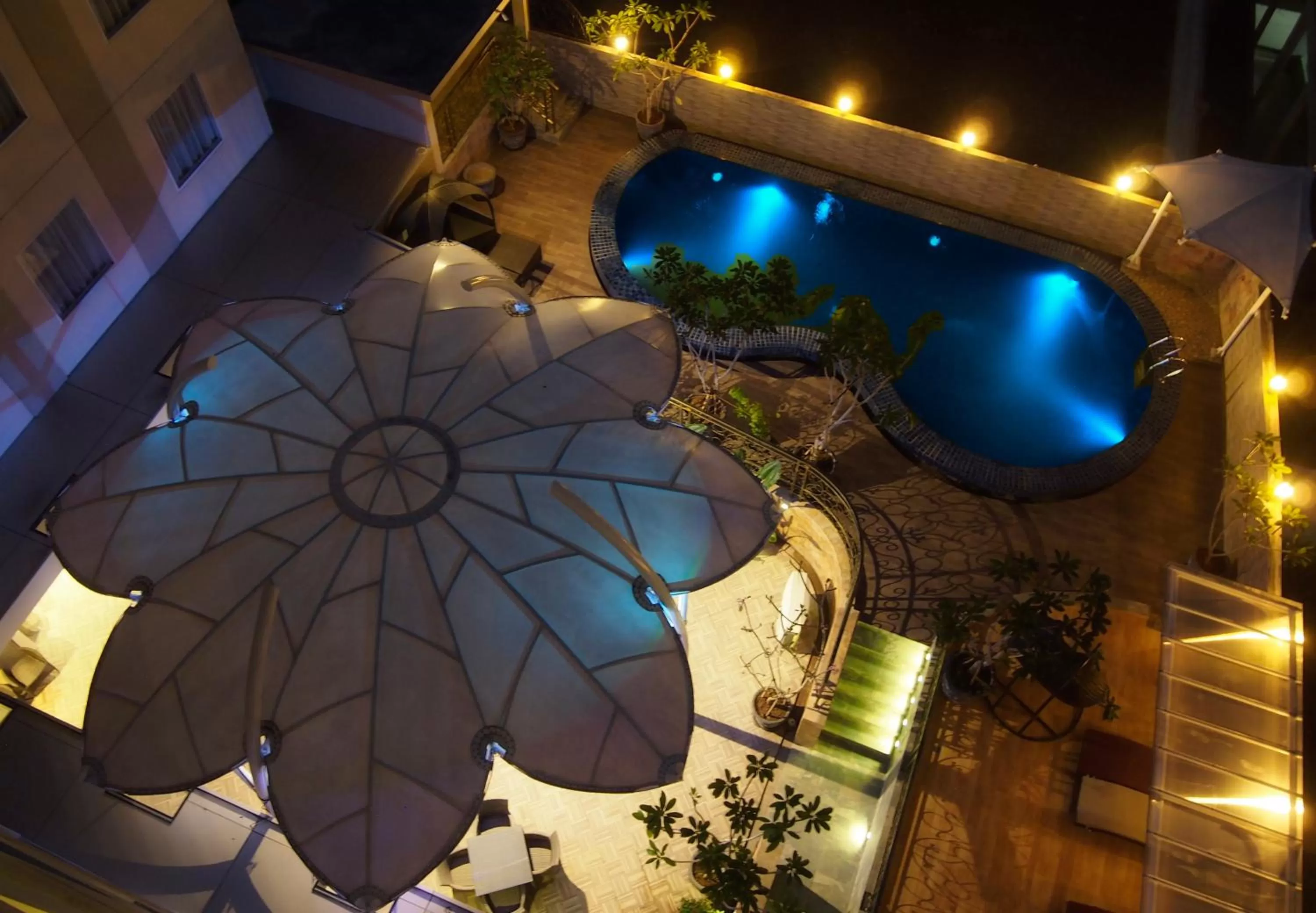 Night in Sapphire Sky Hotel & Conference