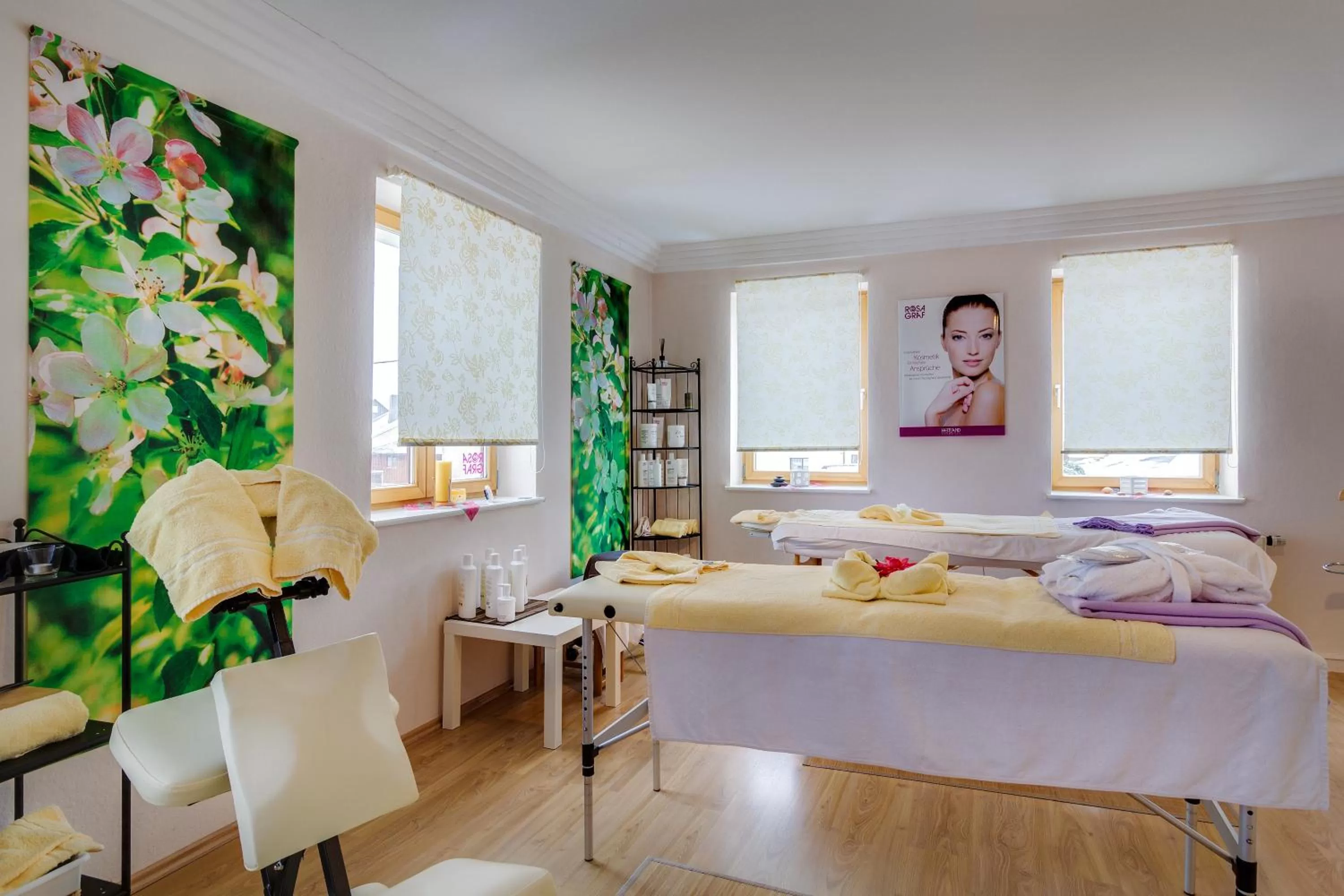 Spa and wellness centre/facilities, Bed in Erzgebirgshotel Freiberger Höhe