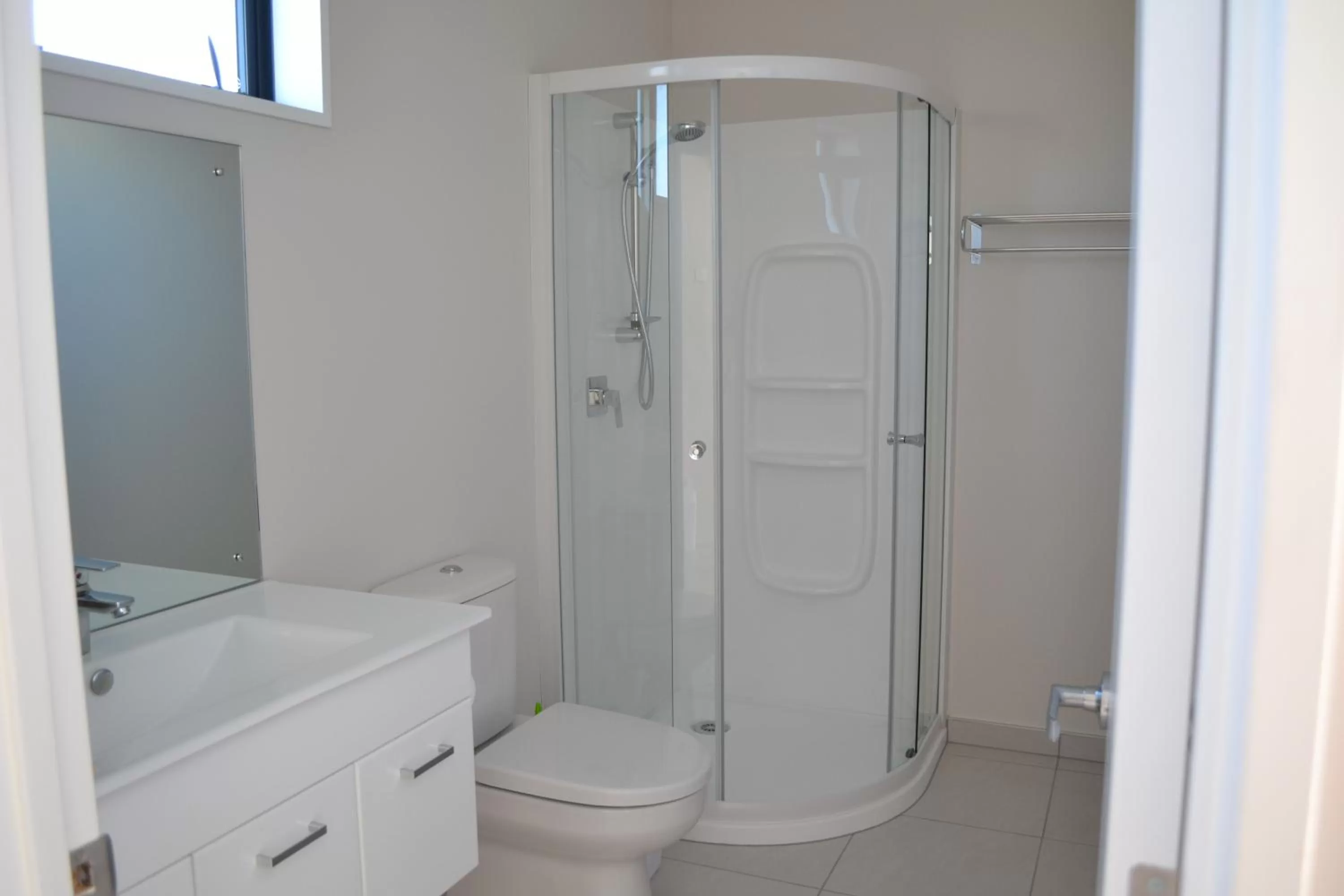 Bathroom in 319 Addington Motel