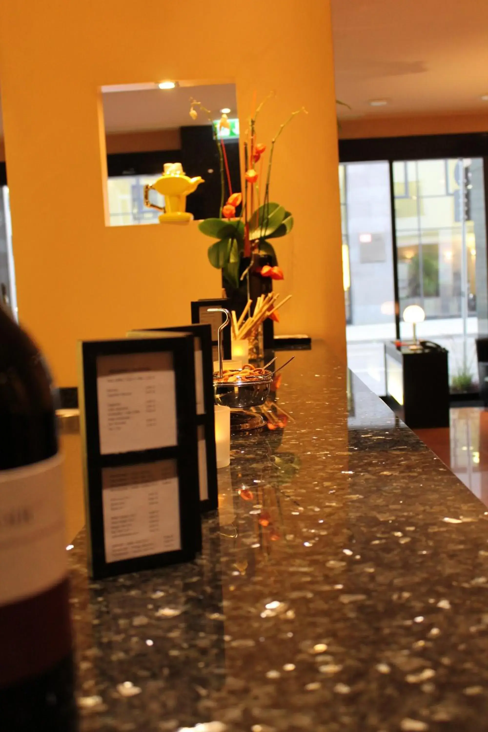 Lounge or bar in Hotel Concorde Lounge or bar in Hotel Concorde