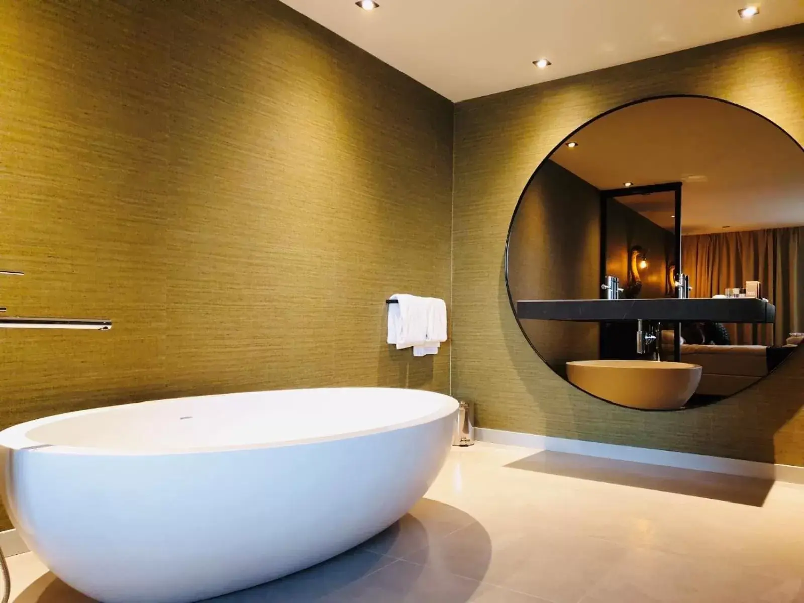 Shower, Bathroom in Hotel Van der Valk Maastricht