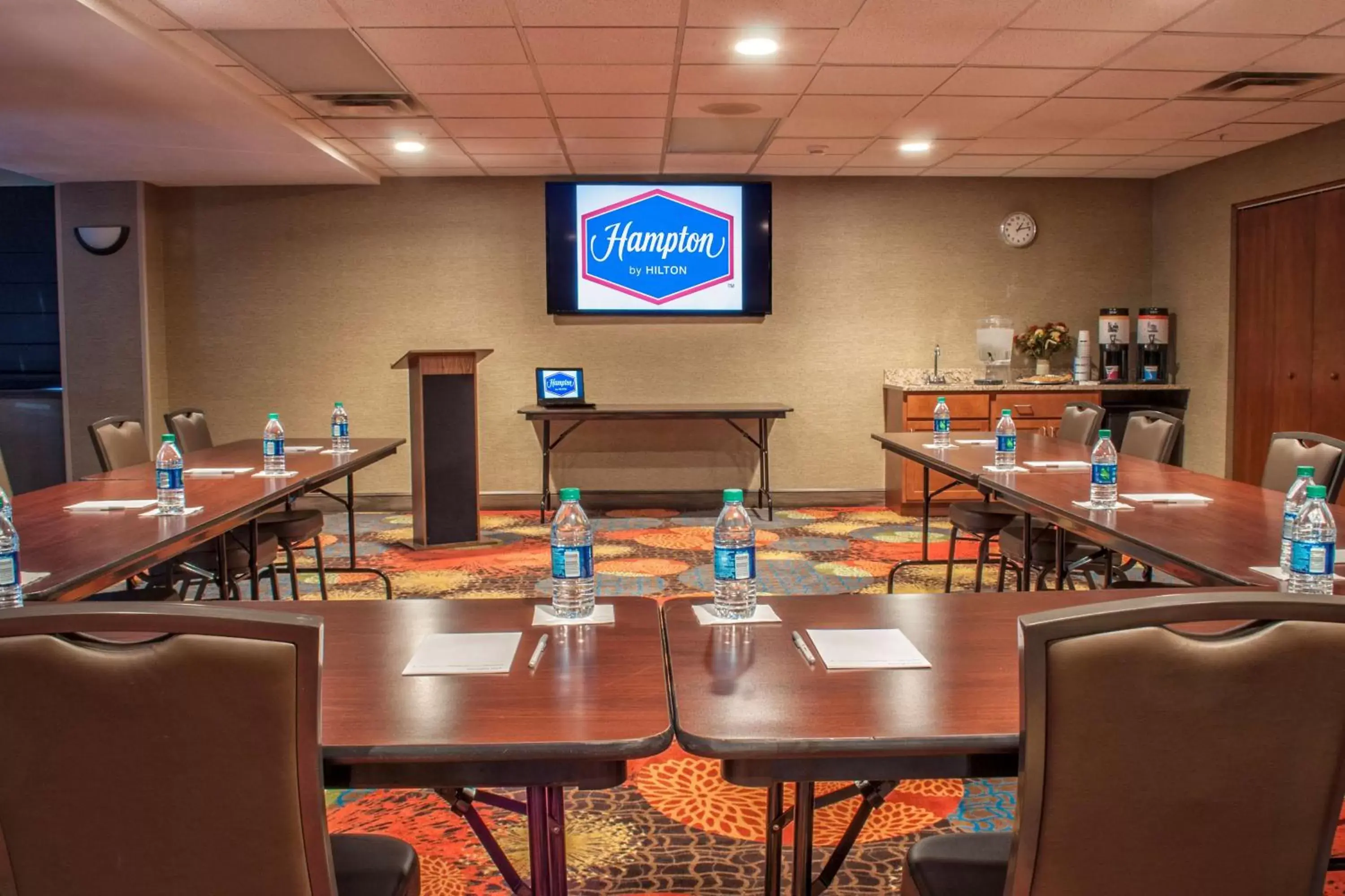 Meeting/conference room in Hampton Inn New Philadelphia