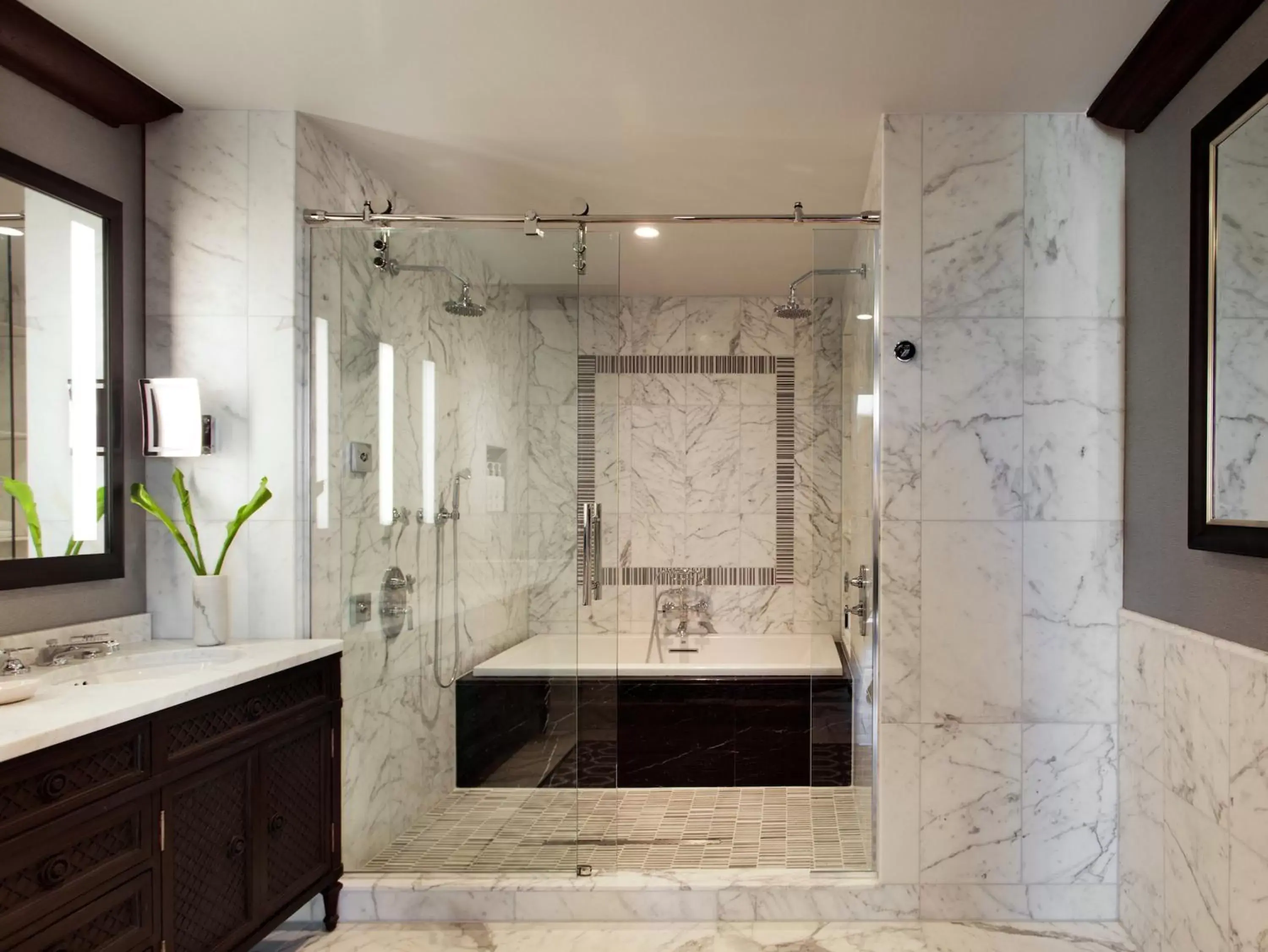 Bathroom in Kimpton Tryon Park Hotel, an IHG Hotel