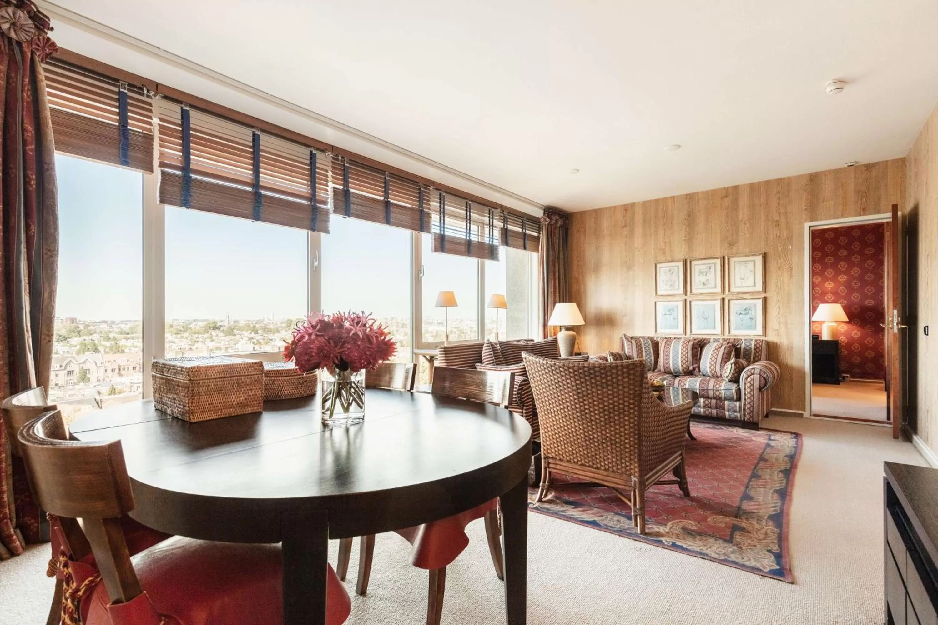 Living room in Hilton Amsterdam