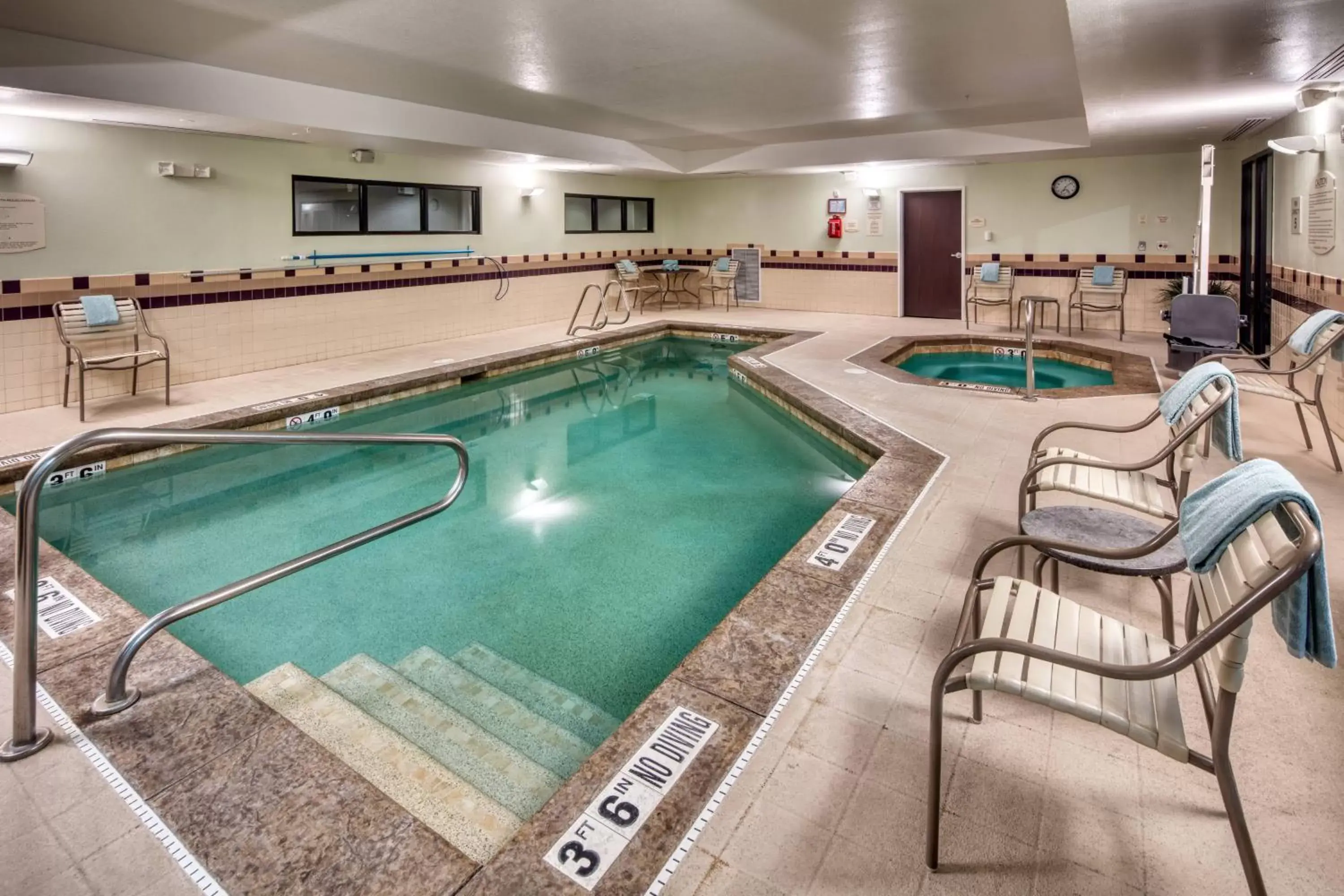 Swimming Pool in SpringHill Suites by Marriott Salt Lake City Downtown