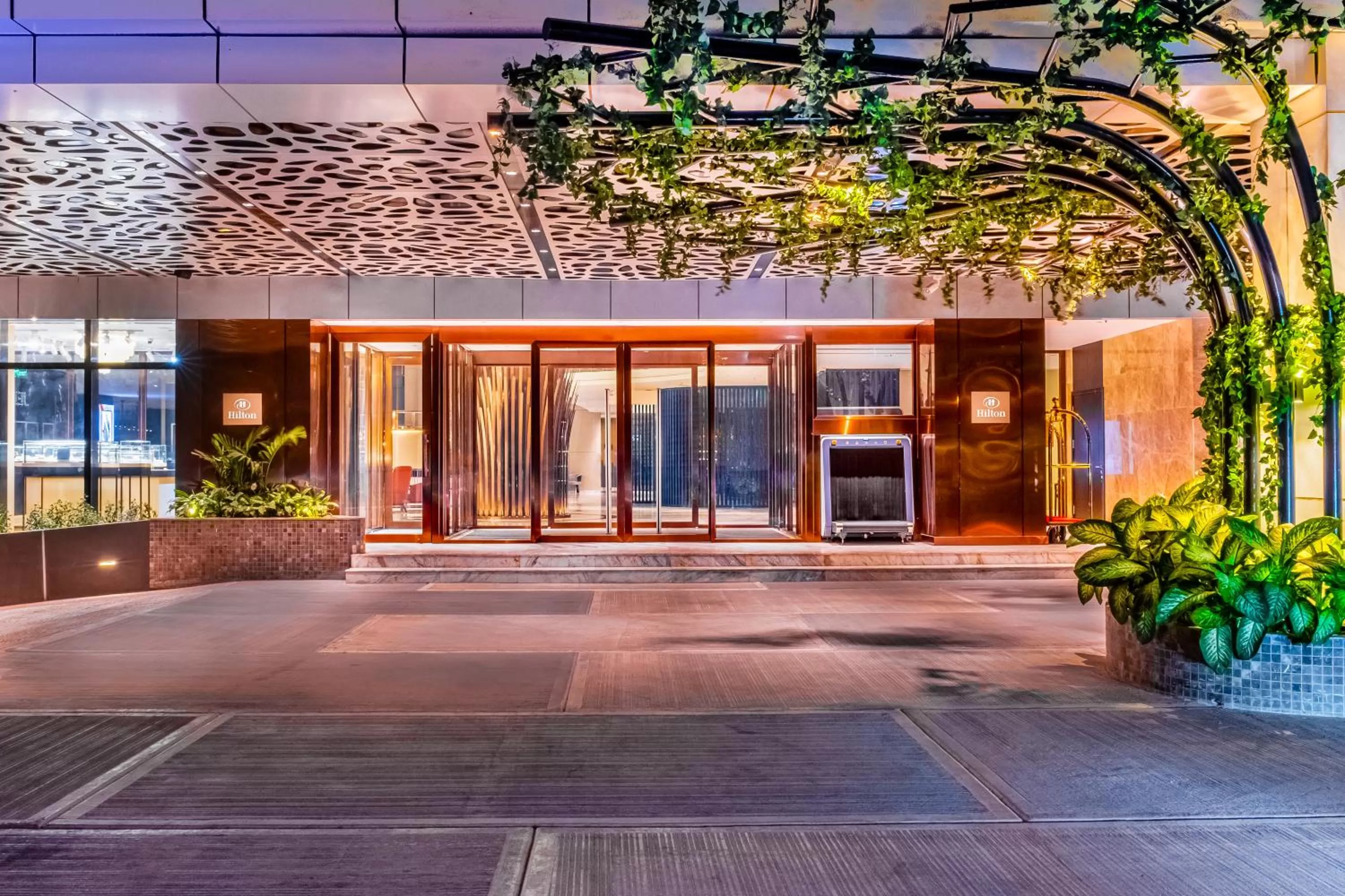 Facade/entrance in Hilton Kinshasa