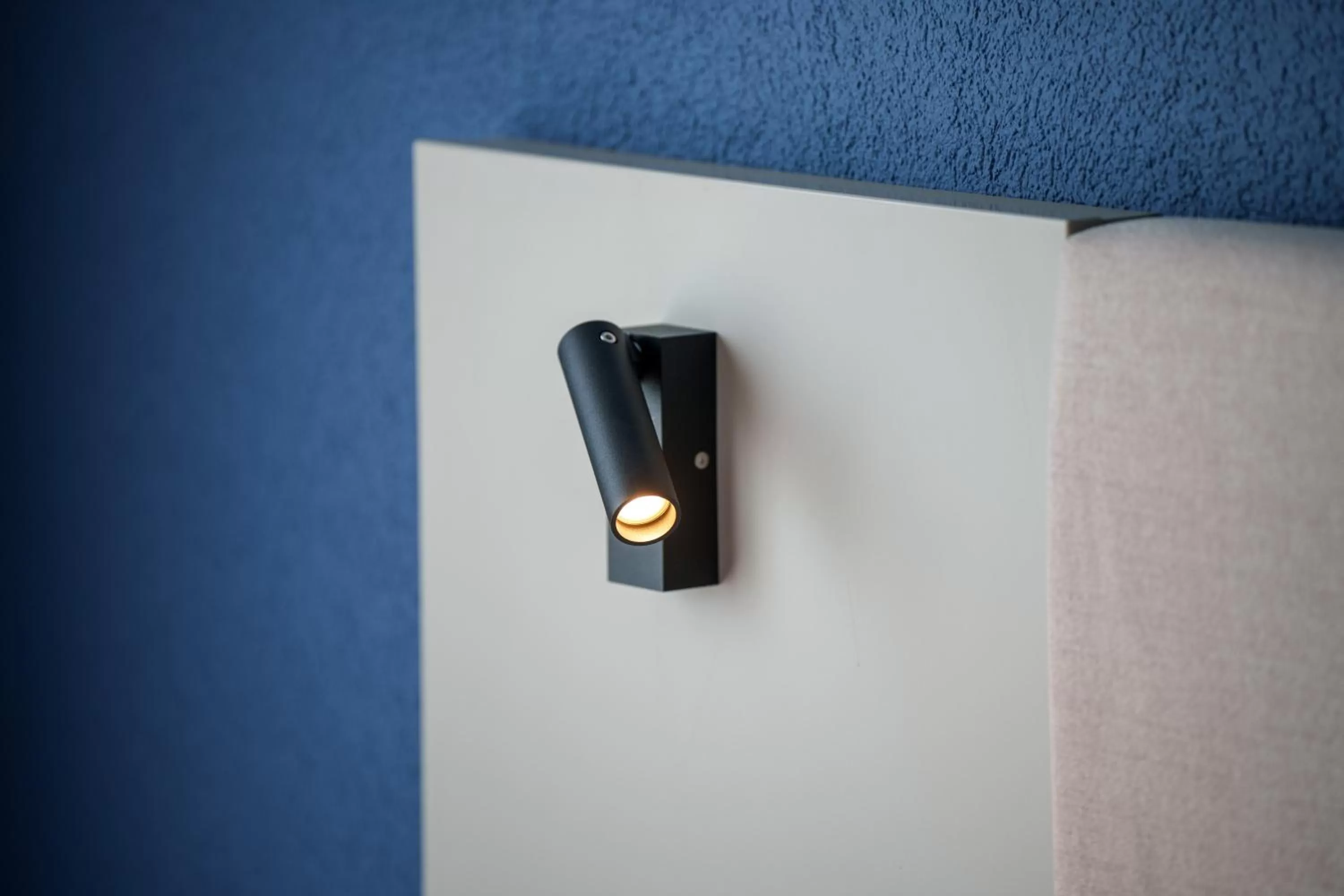 Decorative detail in b-smart hotel Arbon