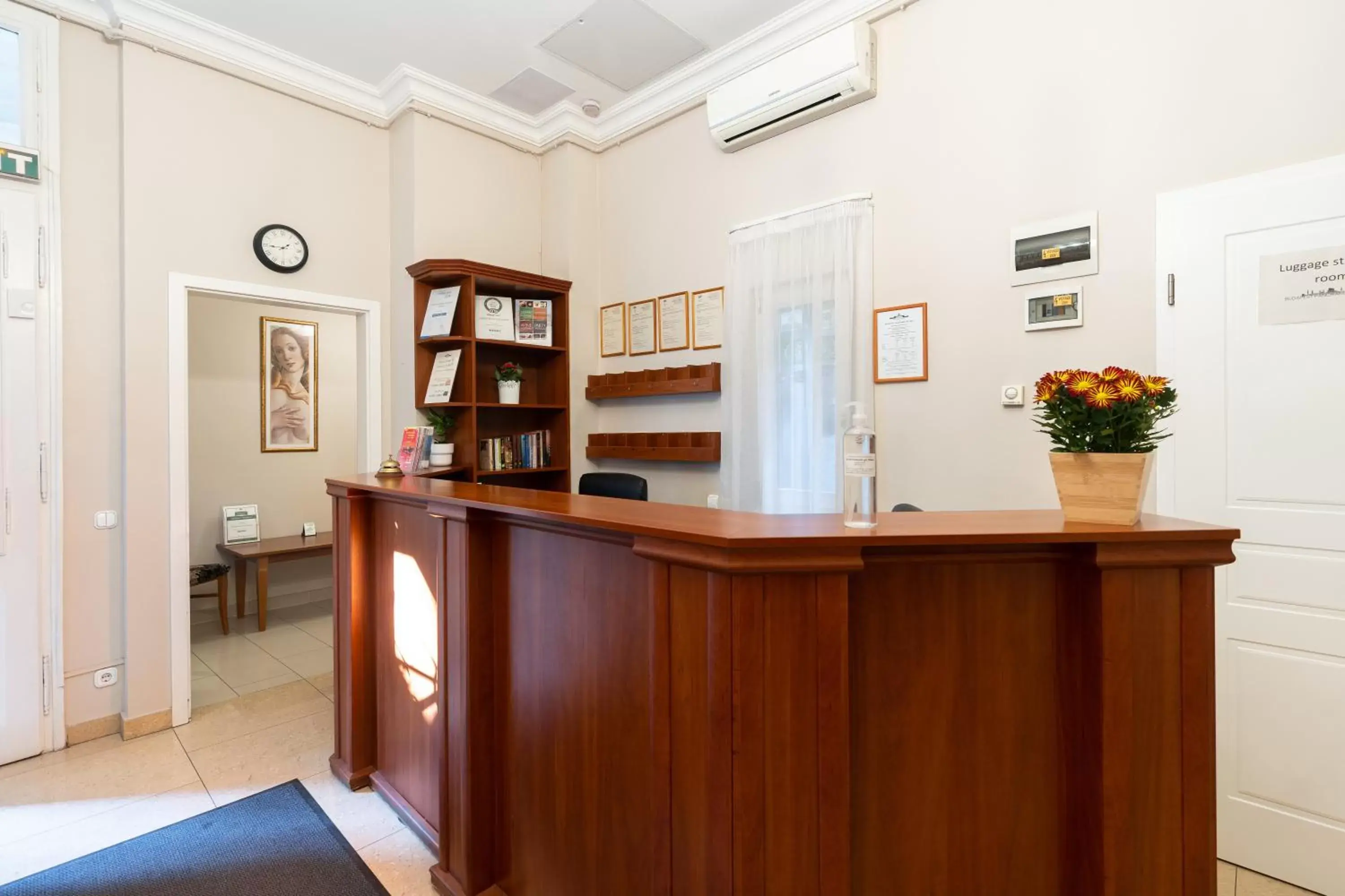 Lobby or reception in Budapest Panorama Central Lobby or reception in Budapest Panorama Central