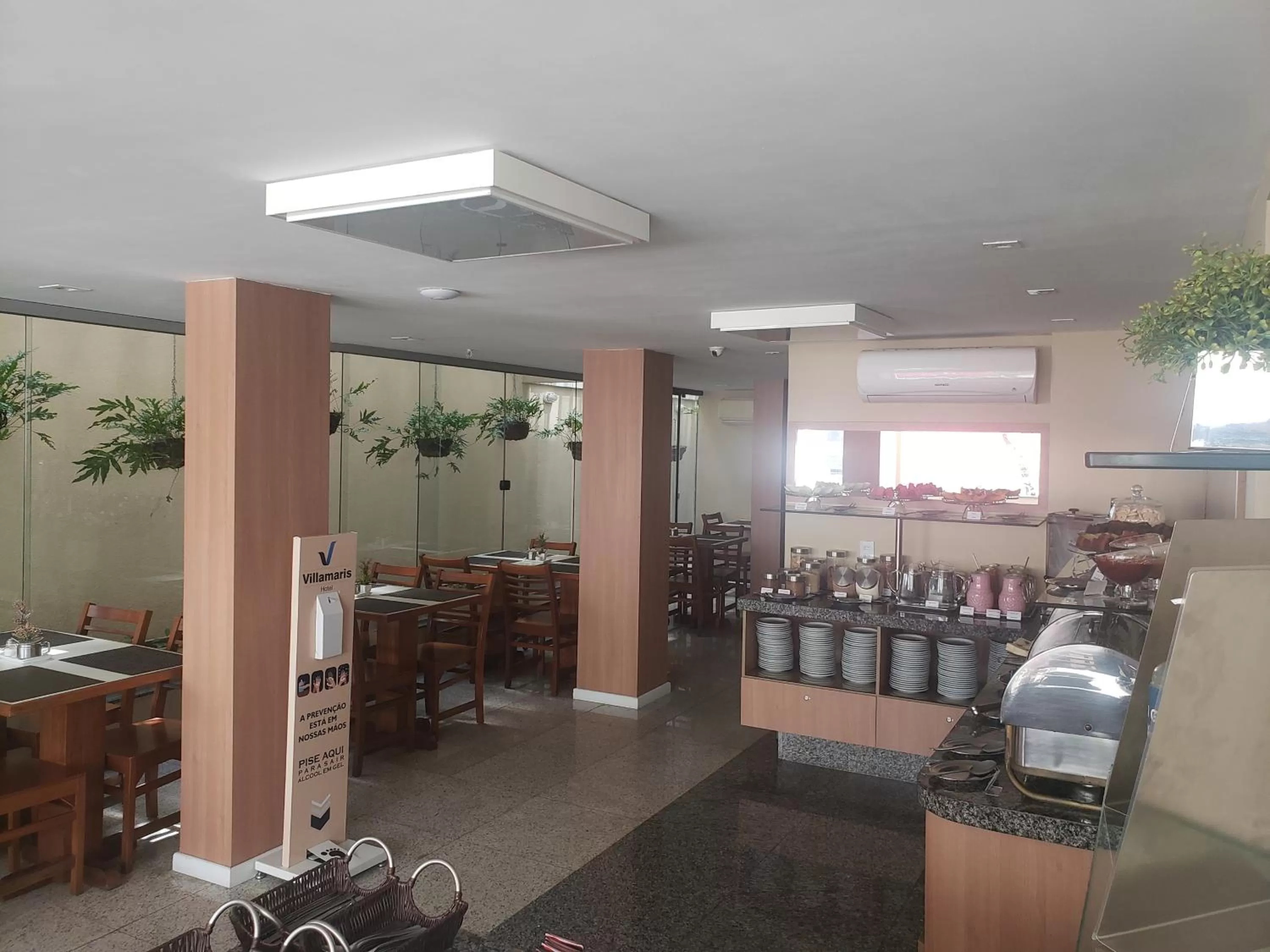 Restaurant/Places to Eat in Hotel Villamaris