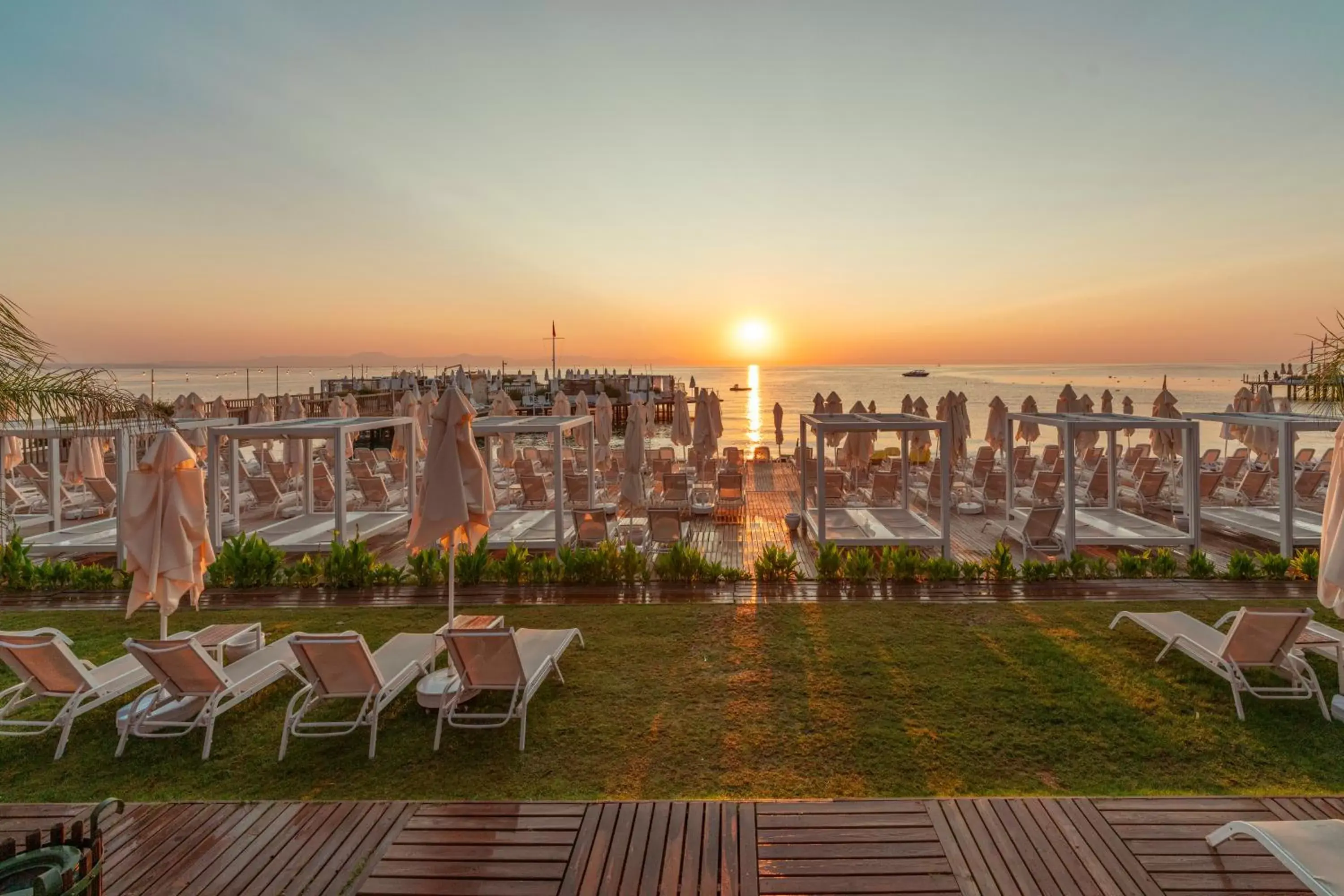 Beach in DoubleTree By Hilton Antalya-Kemer