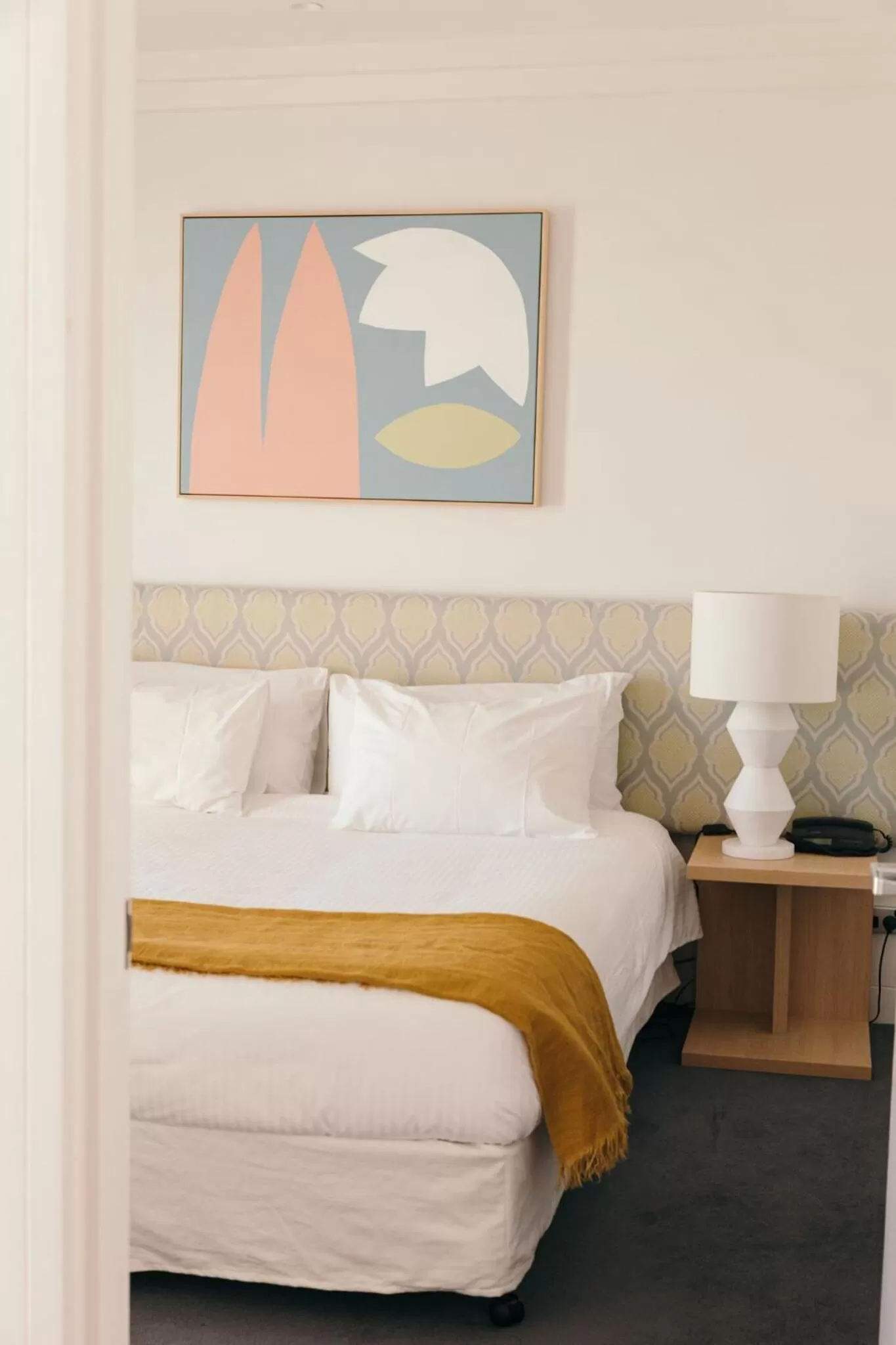 Bed in Hotel Ravesis