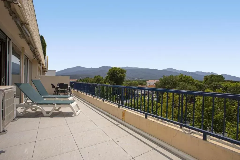 Balcony/Terrace in Hotel Centre Plage