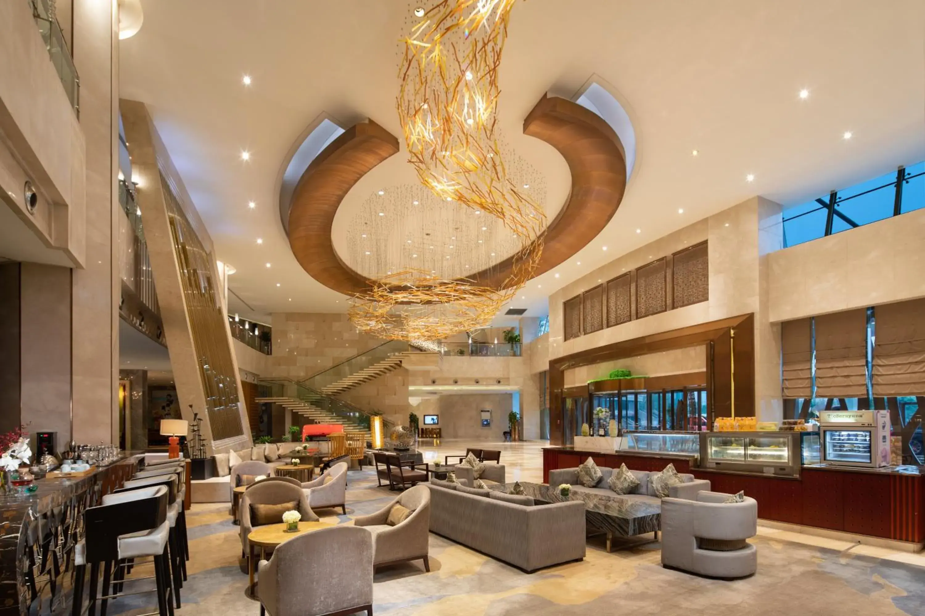 Lounge or bar, Restaurant/Places to Eat in Crowne Plaza Taizhou, an IHG Hotel