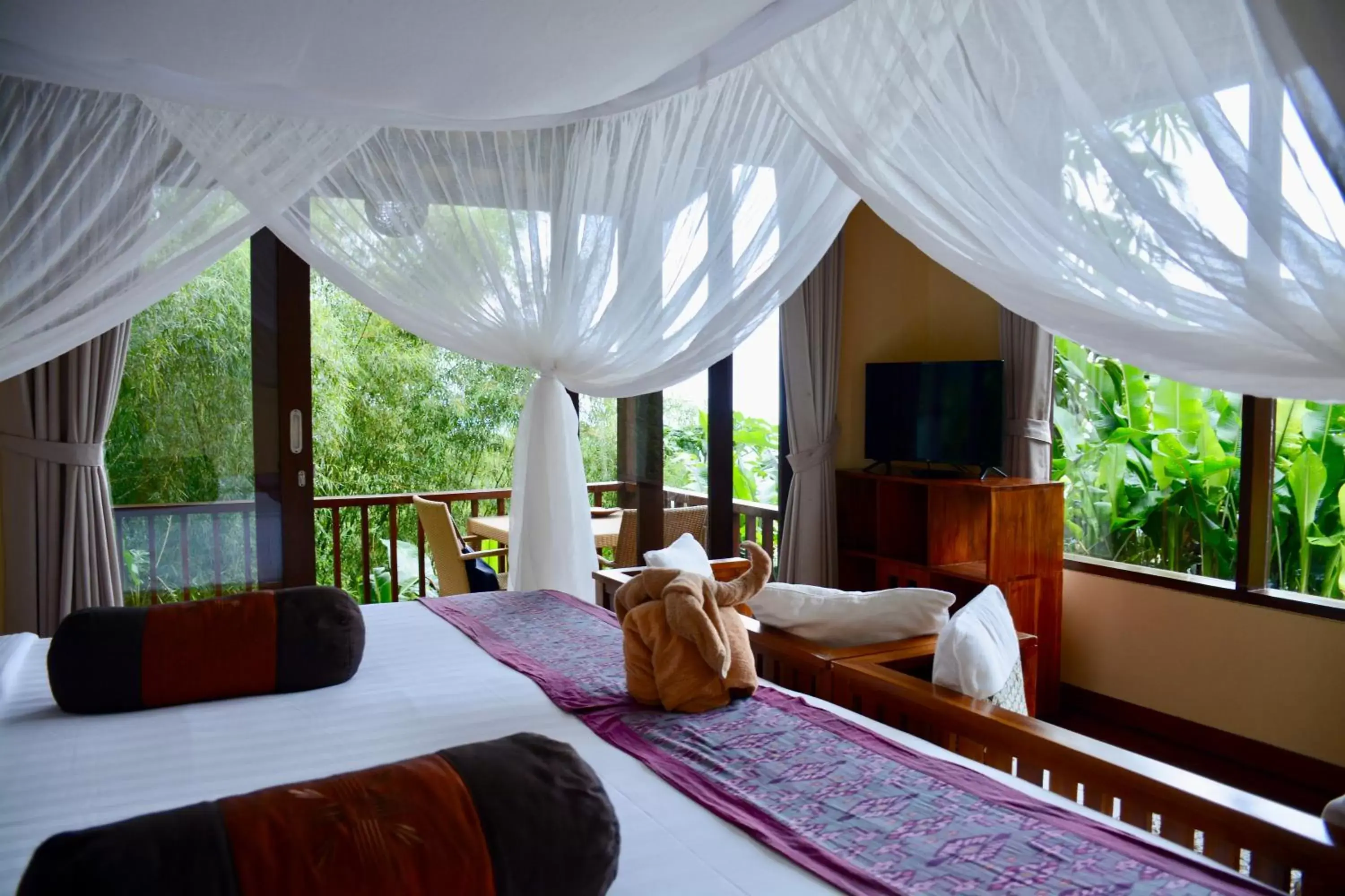 Bed in Munduk Moding Plantation Nature Resort & Spa