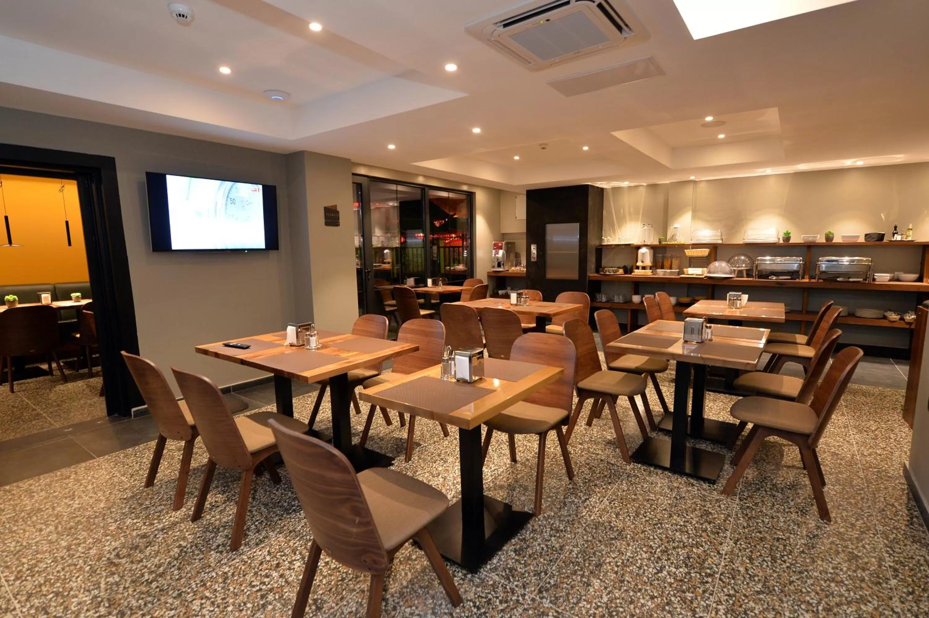 Buffet breakfast in Hotel Alexandar II