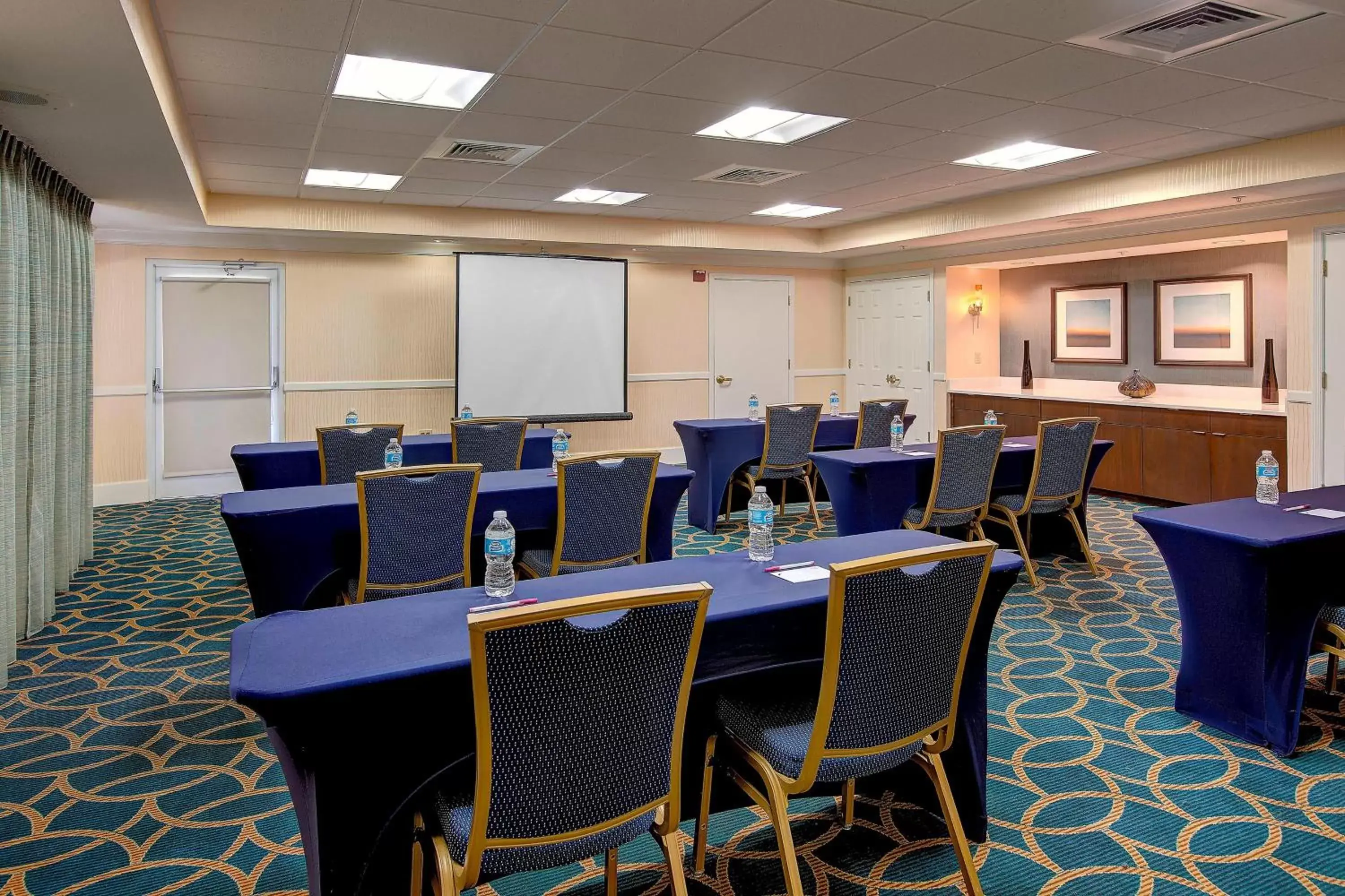 Meeting/conference room in Residence Inn Orlando Convention Center