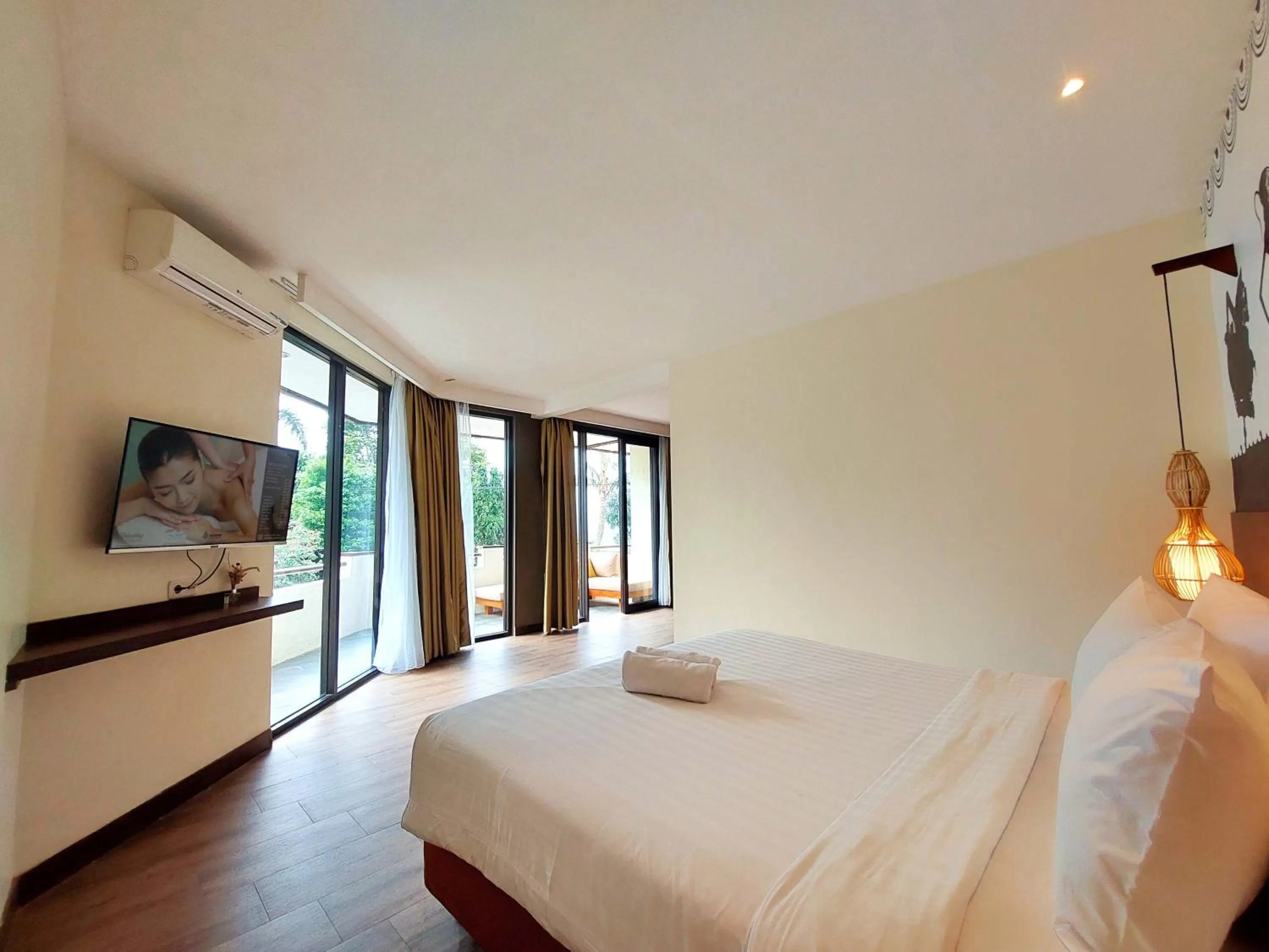 Bed in The Batu Hotel & Villas