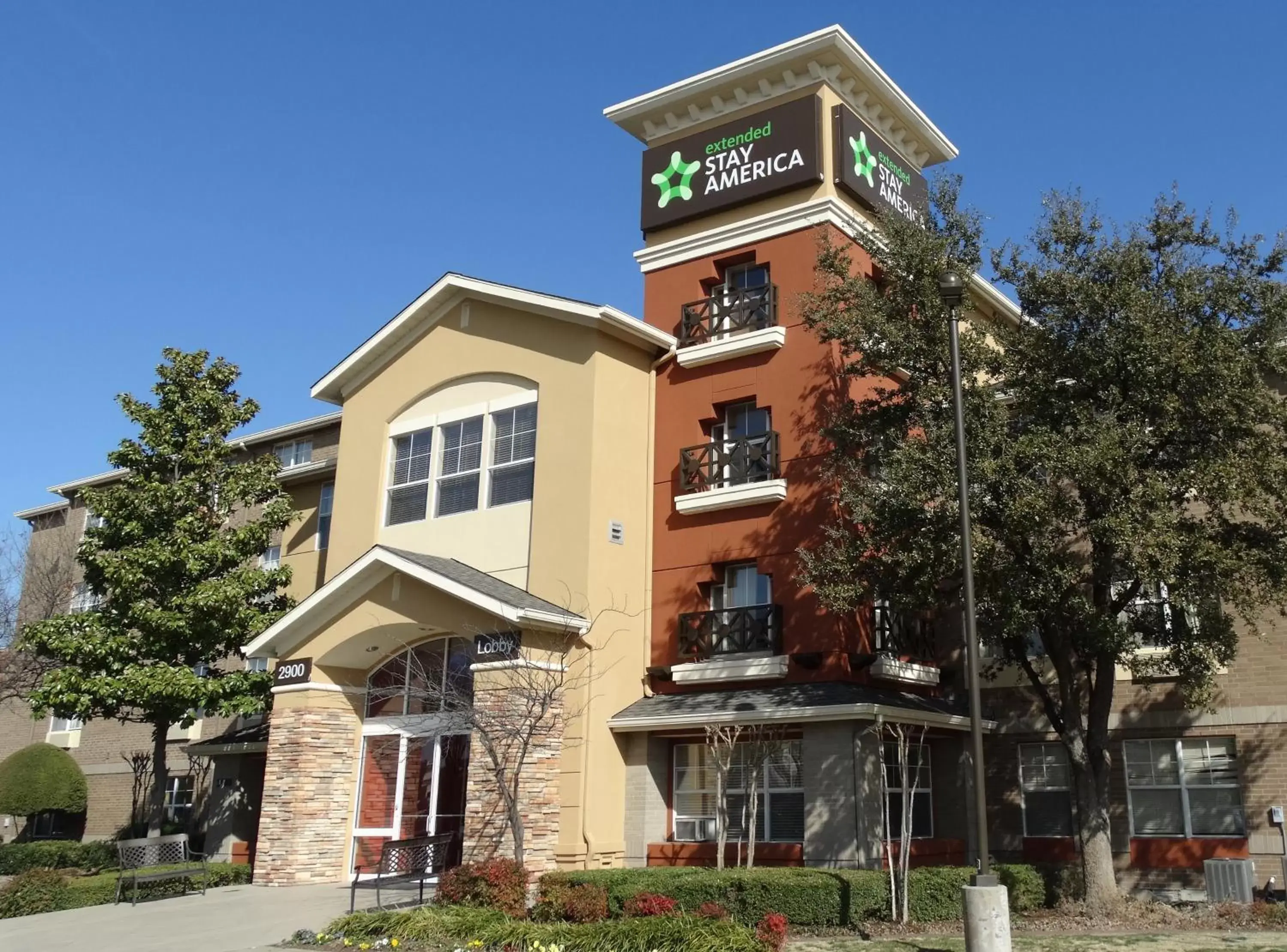 Property building in Extended Stay America Suites - Dallas - Plano