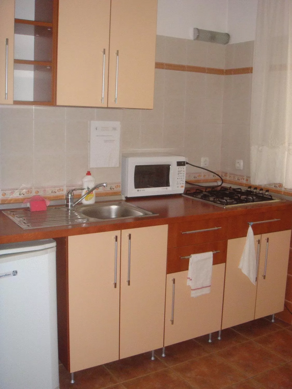 Kitchen or kitchenette in Villa Edera Residence - Gazda Profesionista