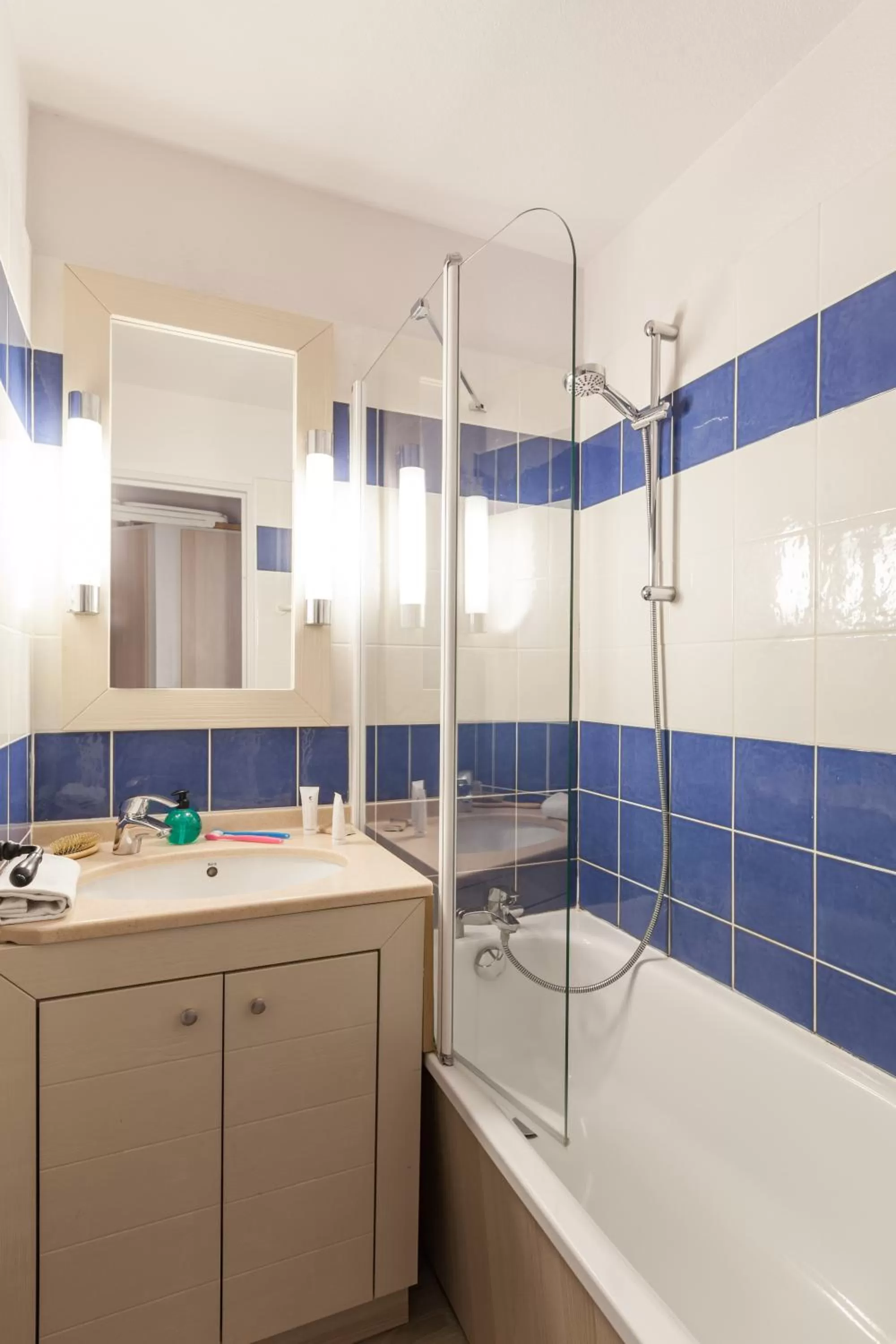 Bathroom in Résidence Pierre & Vacances La Pinède