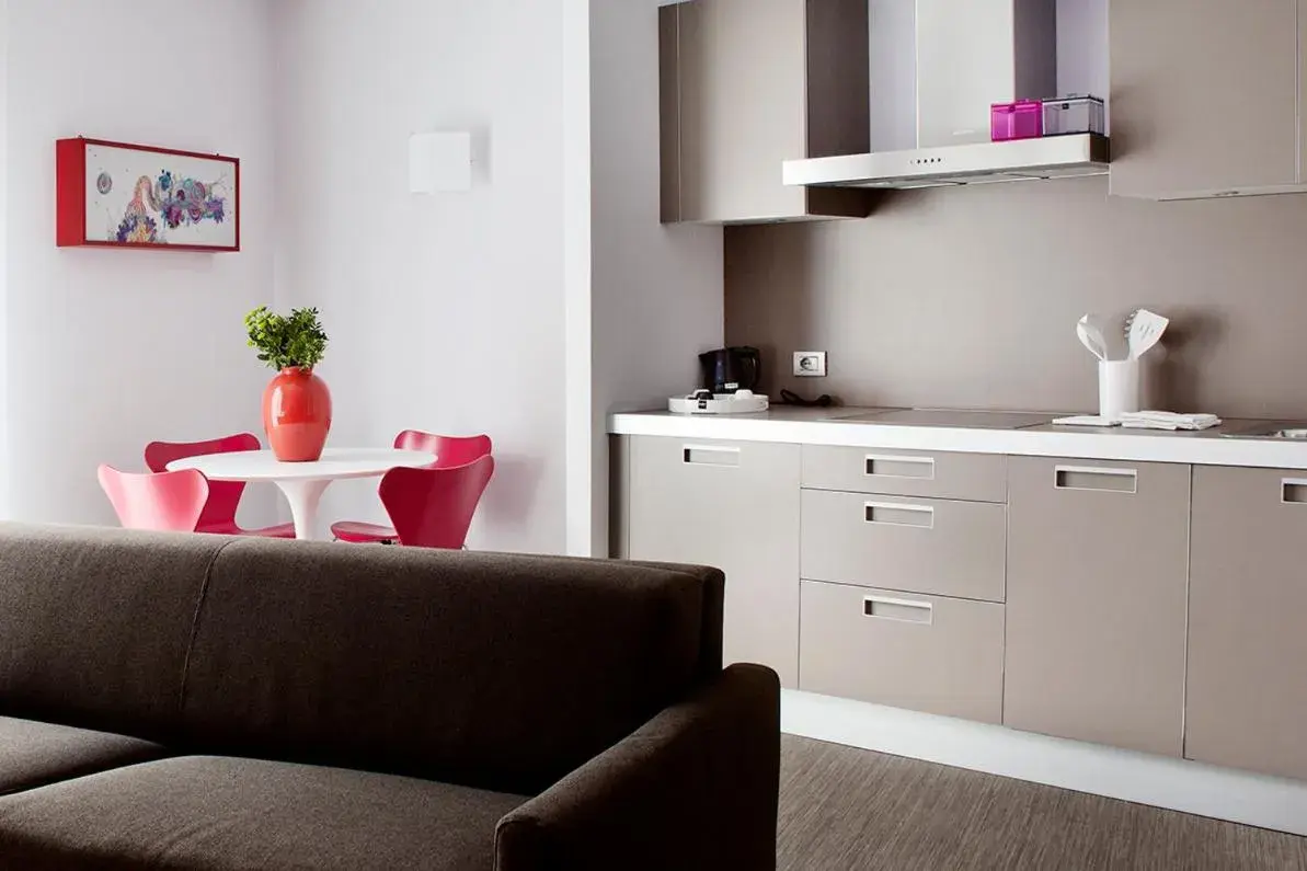 Decorative detail, Kitchen/Kitchenette in Zambala Luxury Residence