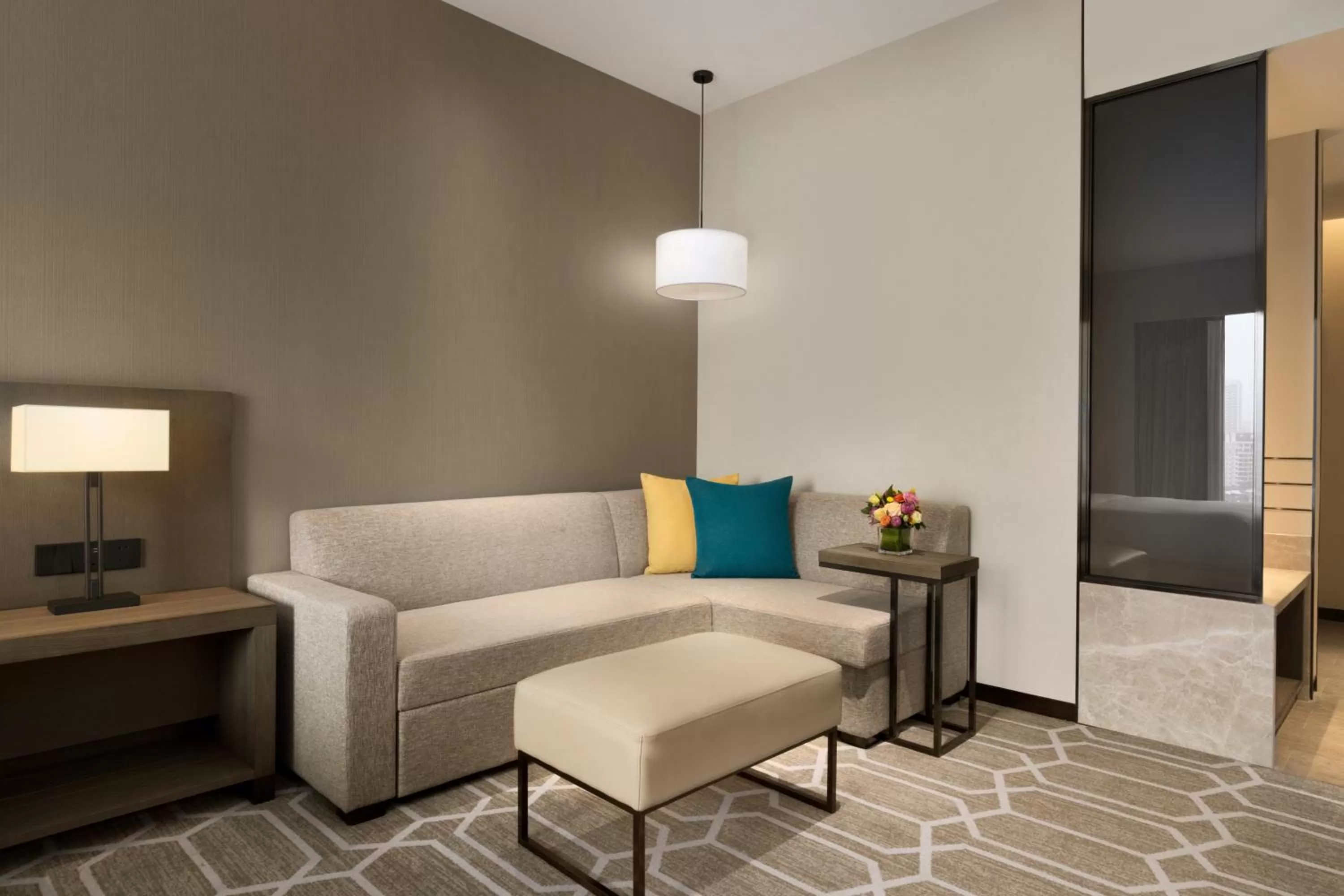 Seating area in Hyatt Place Zhuhai Jinshi