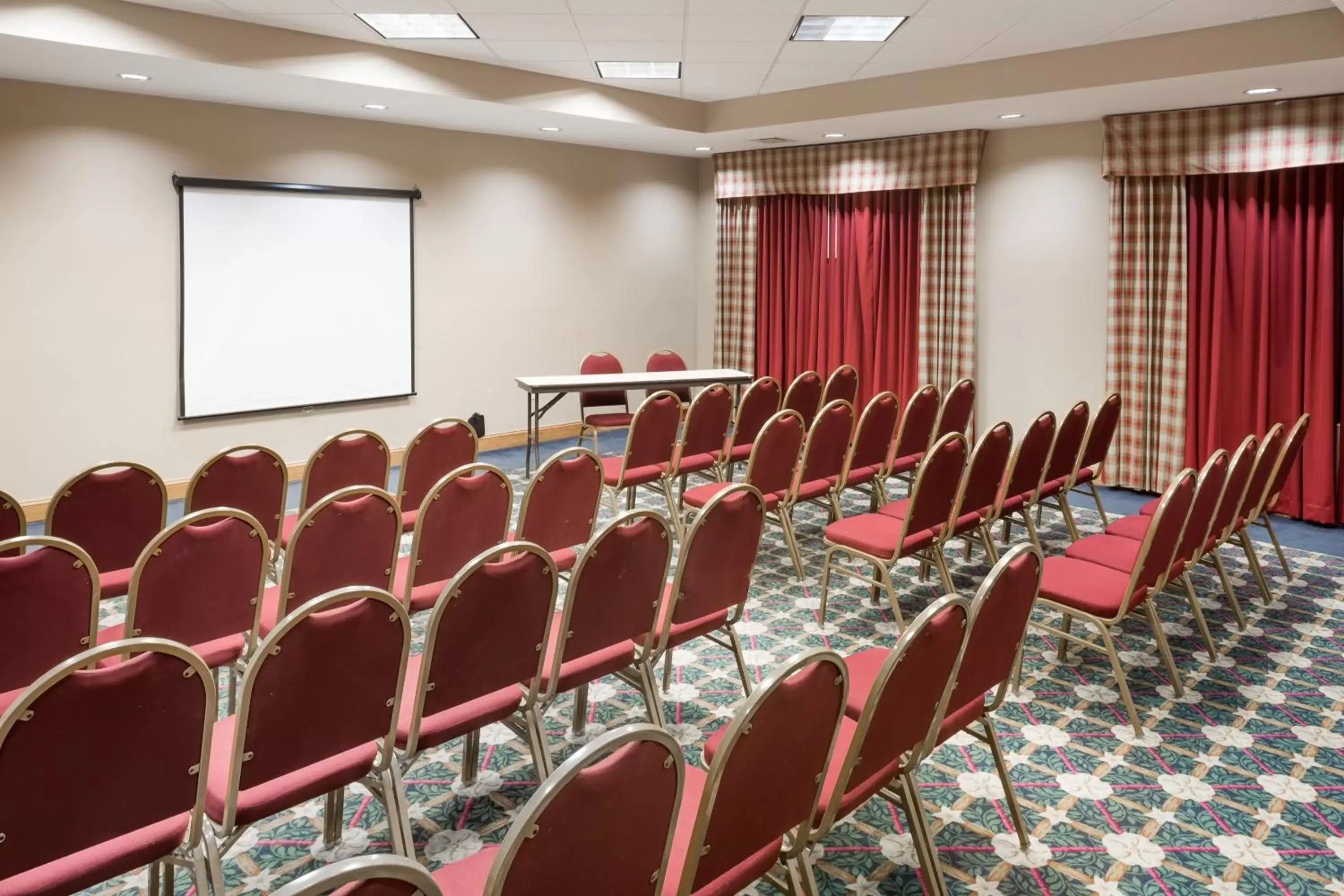 Meeting/conference room in Baymont by Wyndham Fort Myers Airport