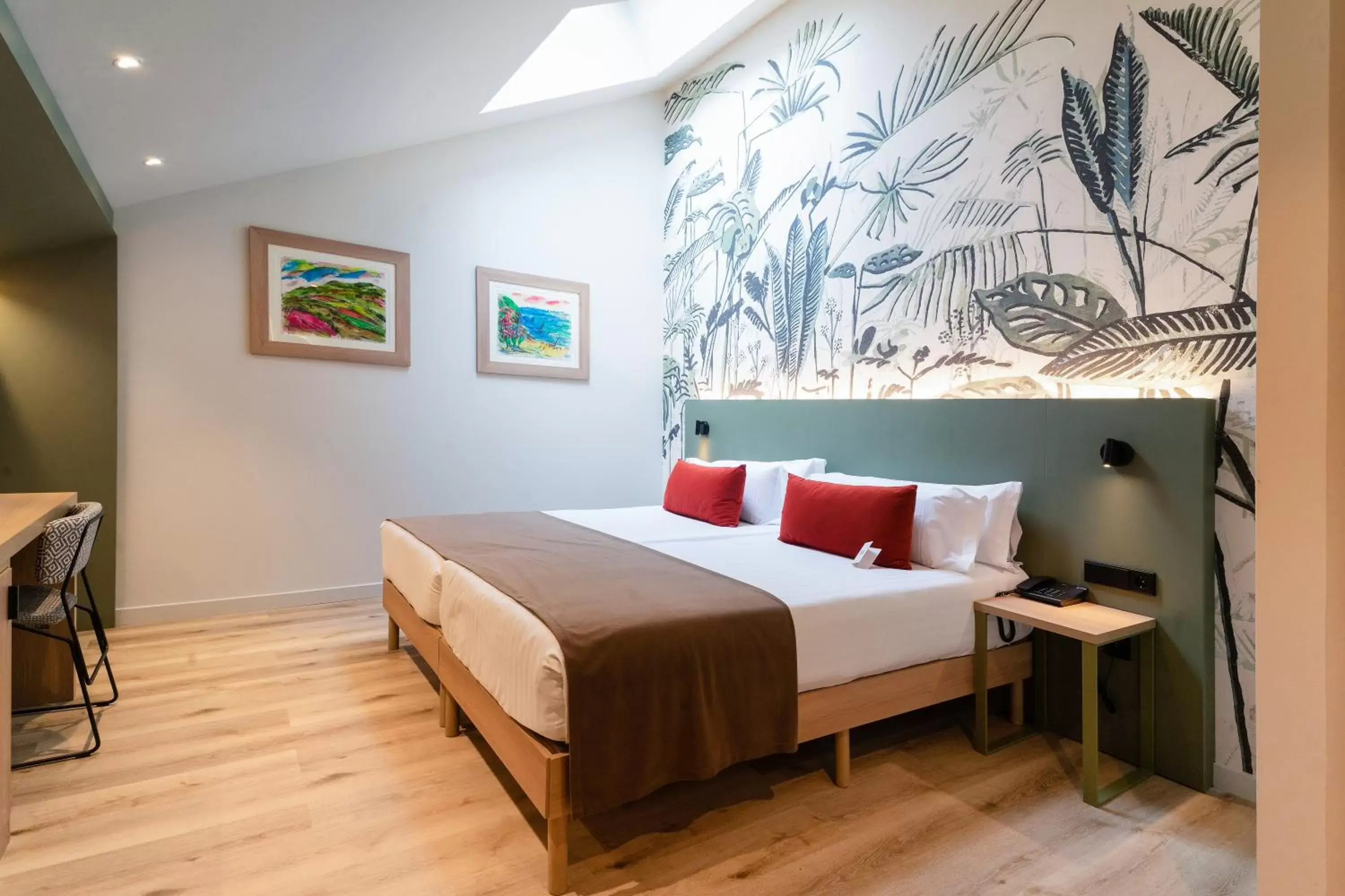 Bedroom, Bed in DWO Valencia Bedroom, Bed in DWO Valencia