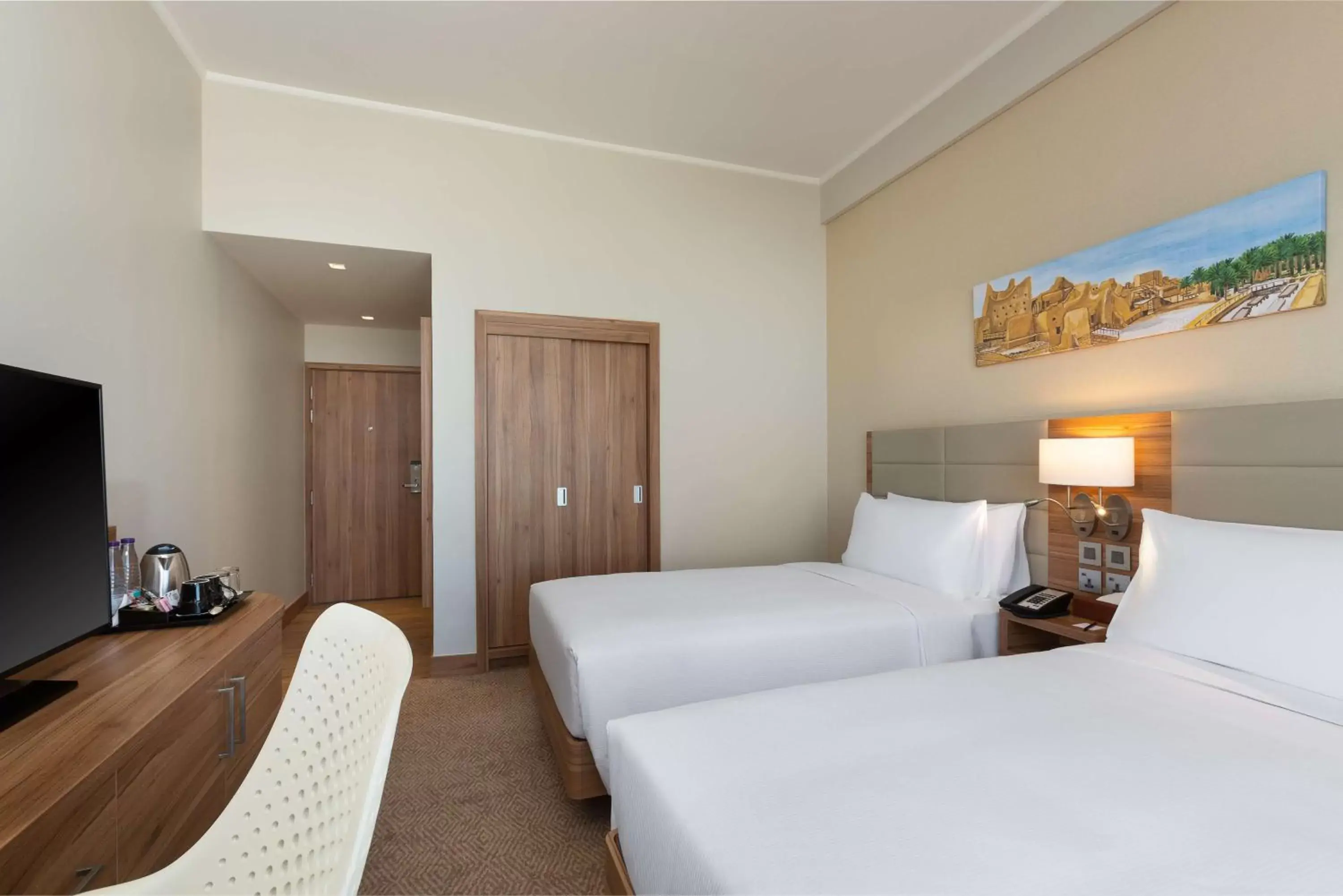 Bedroom, Bed in Hilton Garden Inn Riyadh Financial District