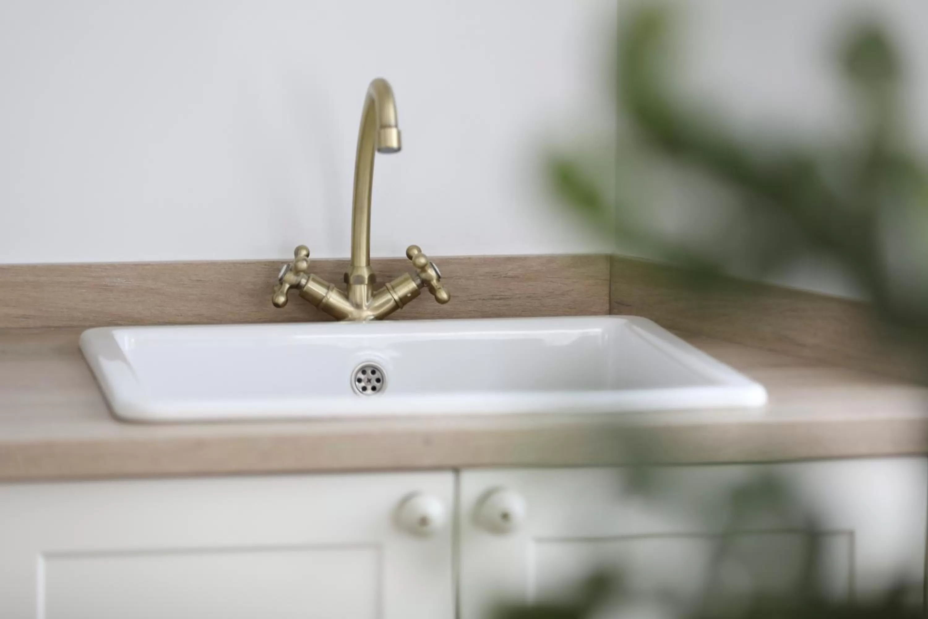 Kitchen or kitchenette in Le Petit Boutique Hotel