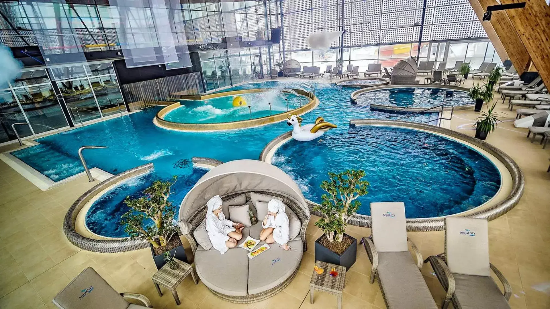 Swimming pool, Pool View in Hotel AquaCity Seasons