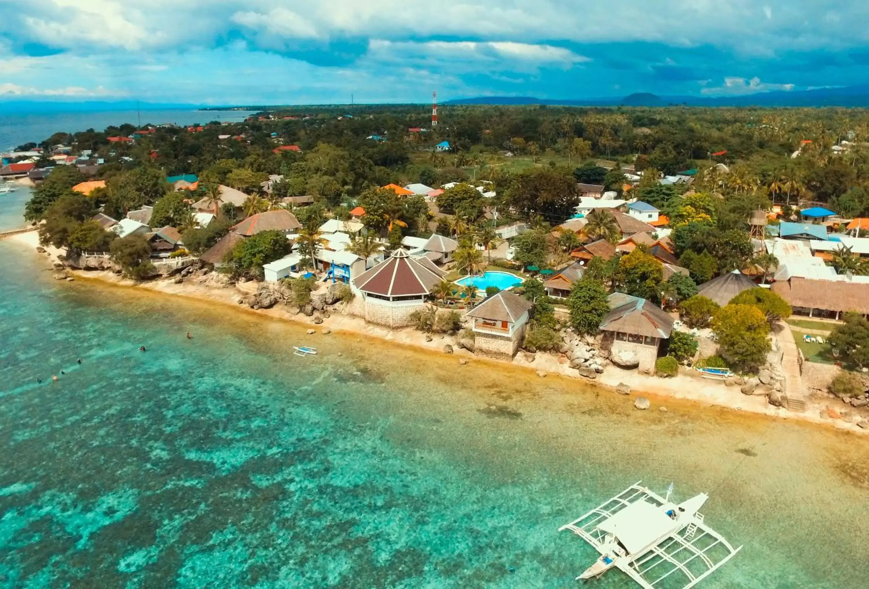 Off site, Bird's-eye View in Quo Vadis Dive Resort