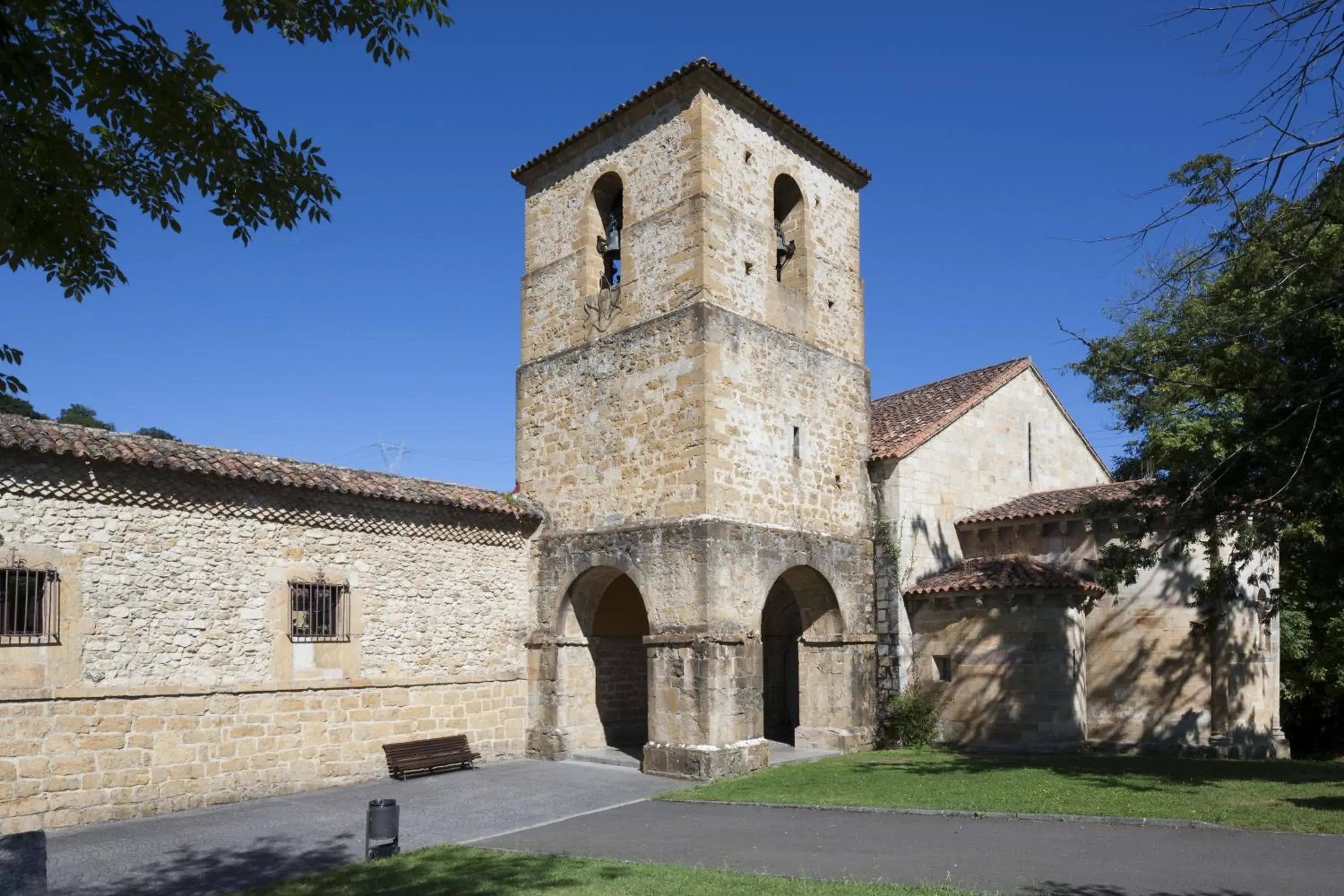 Area and facilities, Property Building in Parador de Cangas de Onís