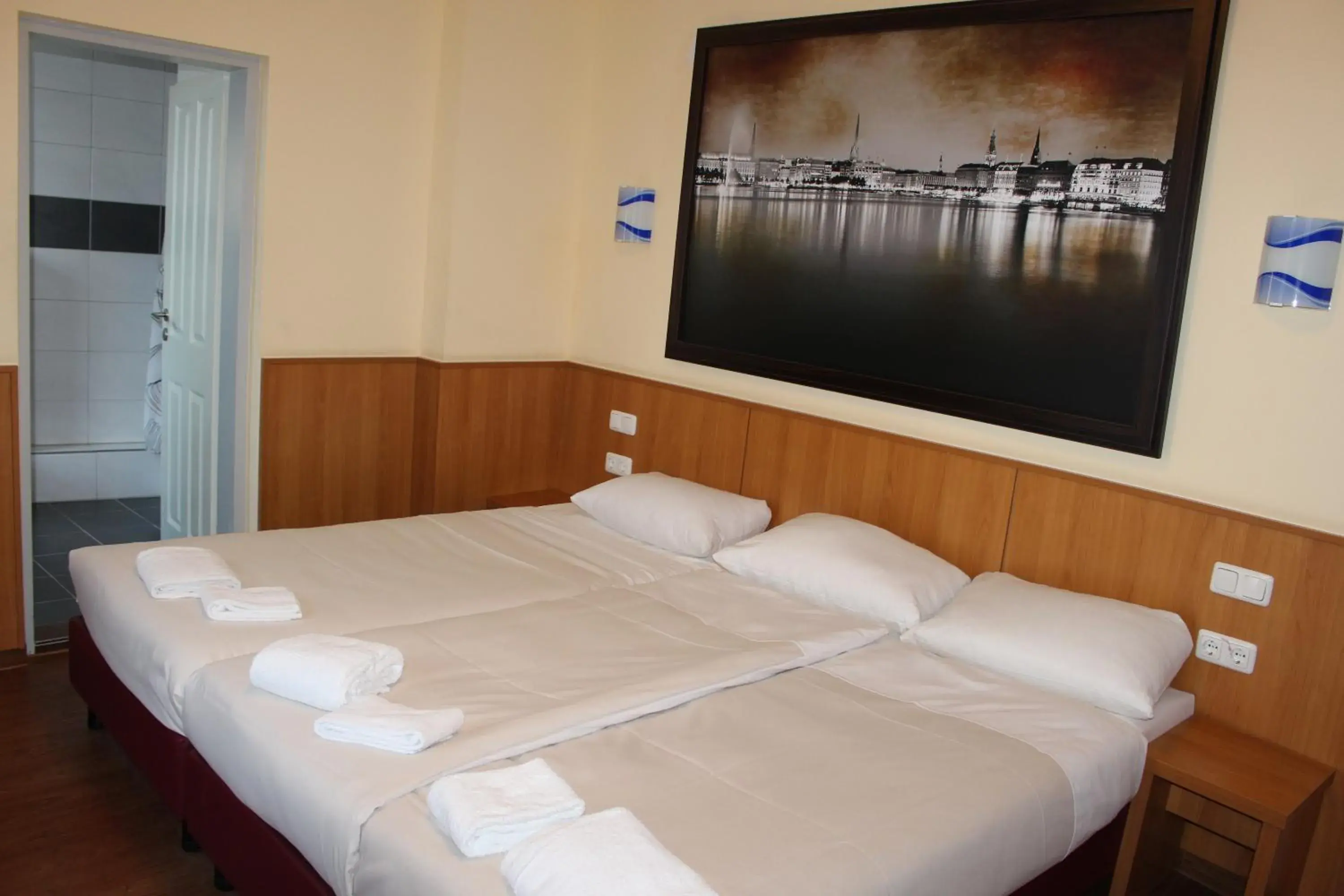 Bedroom, Bed in Altan Hotel