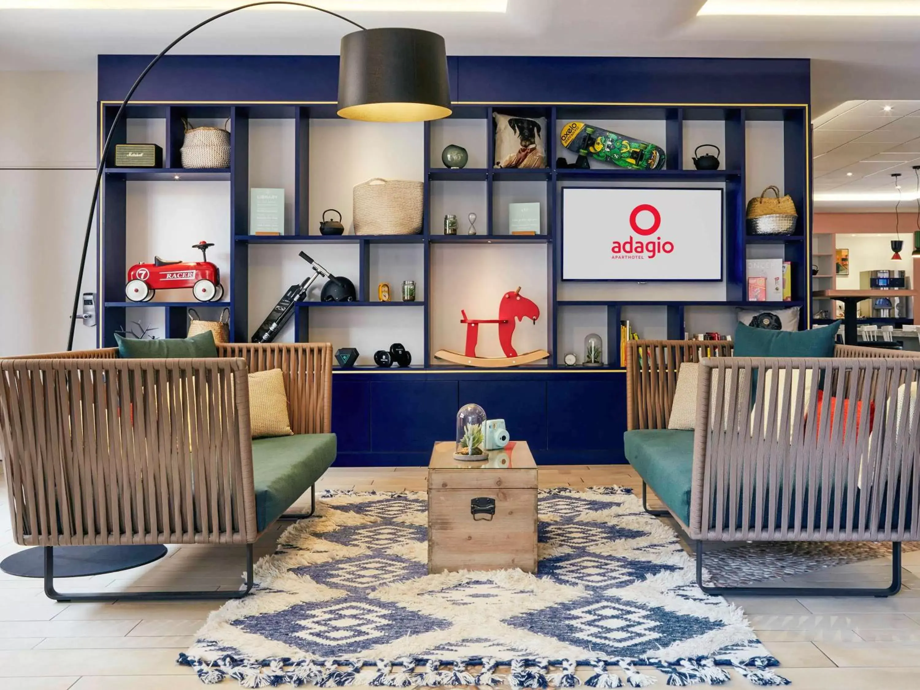 Property building in Aparthotel Adagio Aix-en-Provence Centre Property building in Aparthotel Adagio Aix-en-Provence Centre